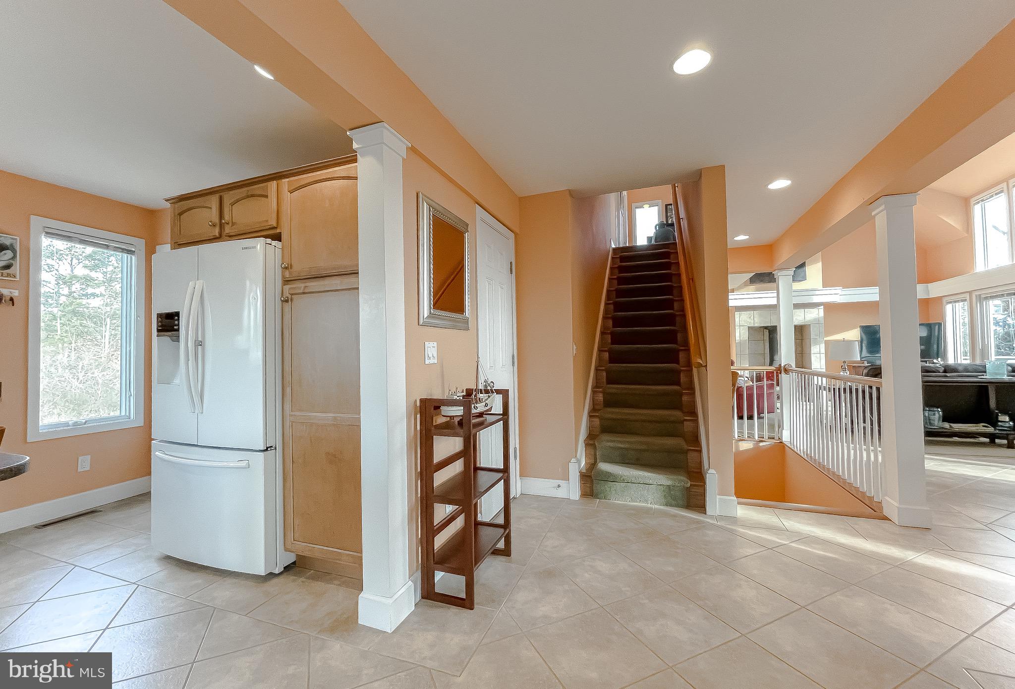 HAYS BEACH - Residential