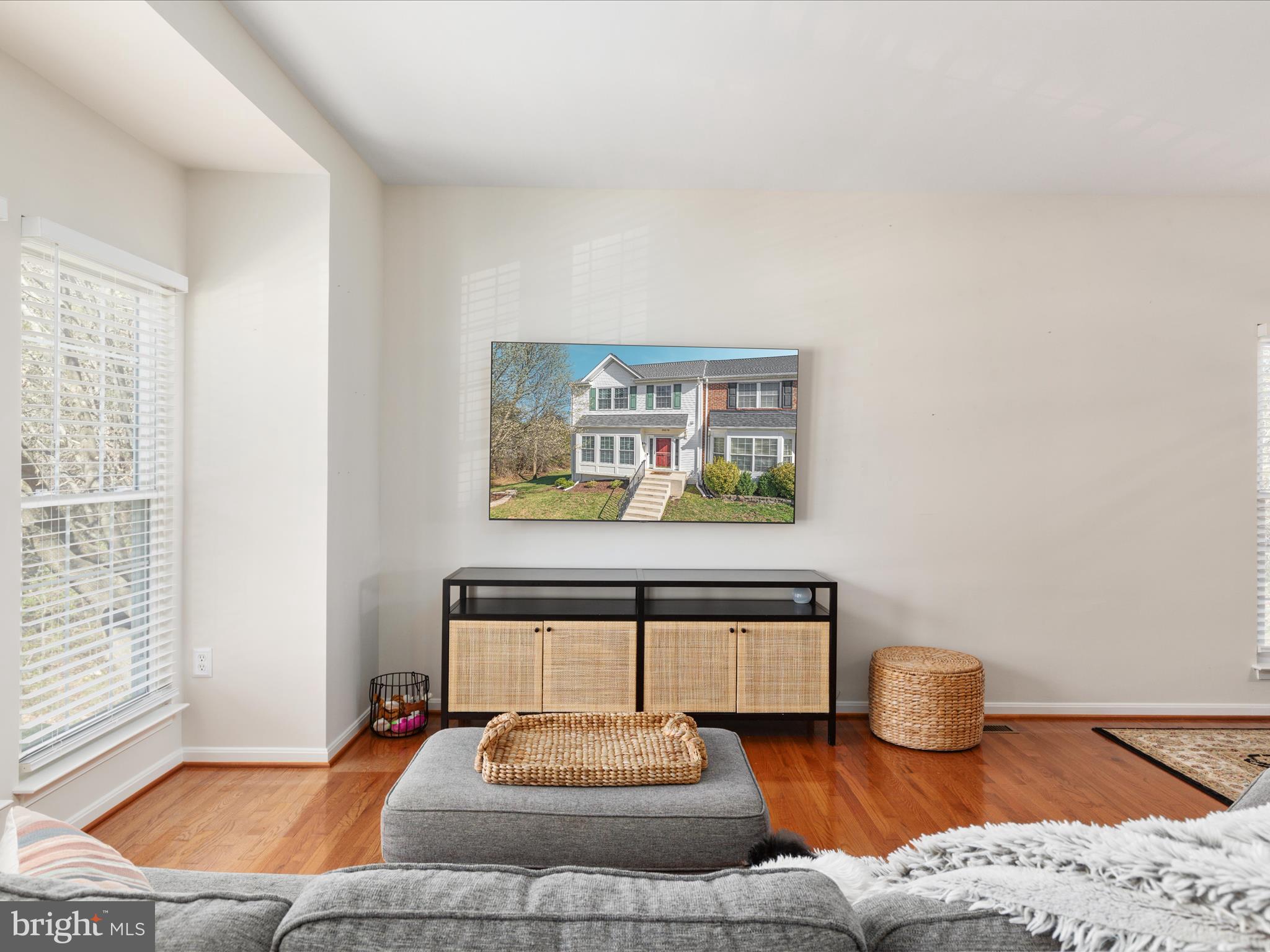 RIDGES AT ASHBURN - Residential