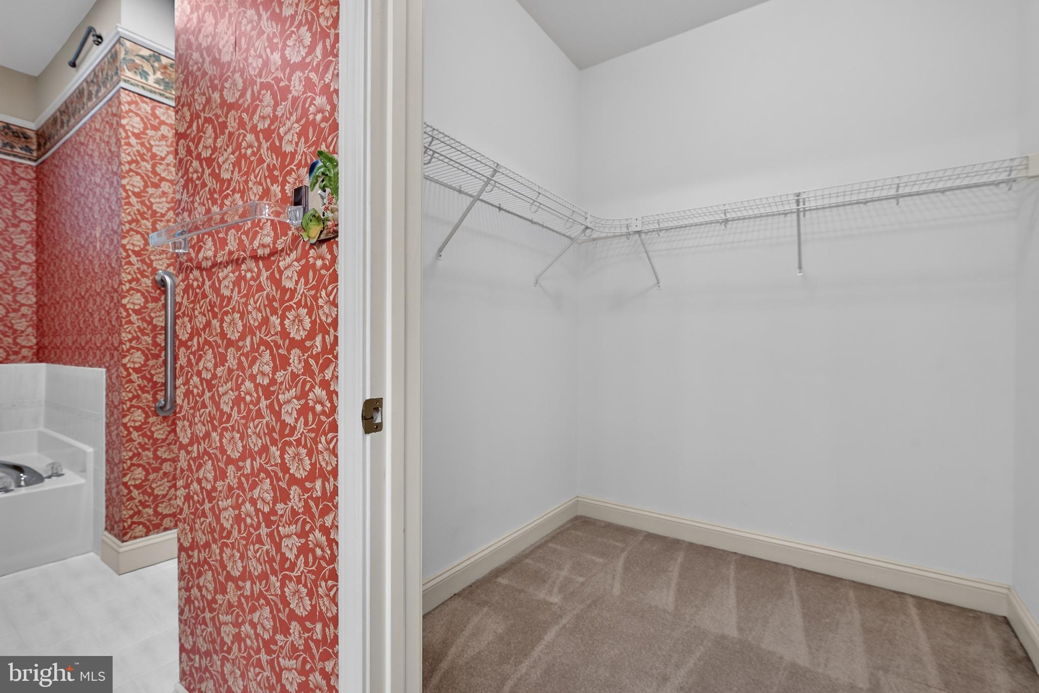 BRIGHTON - Residential