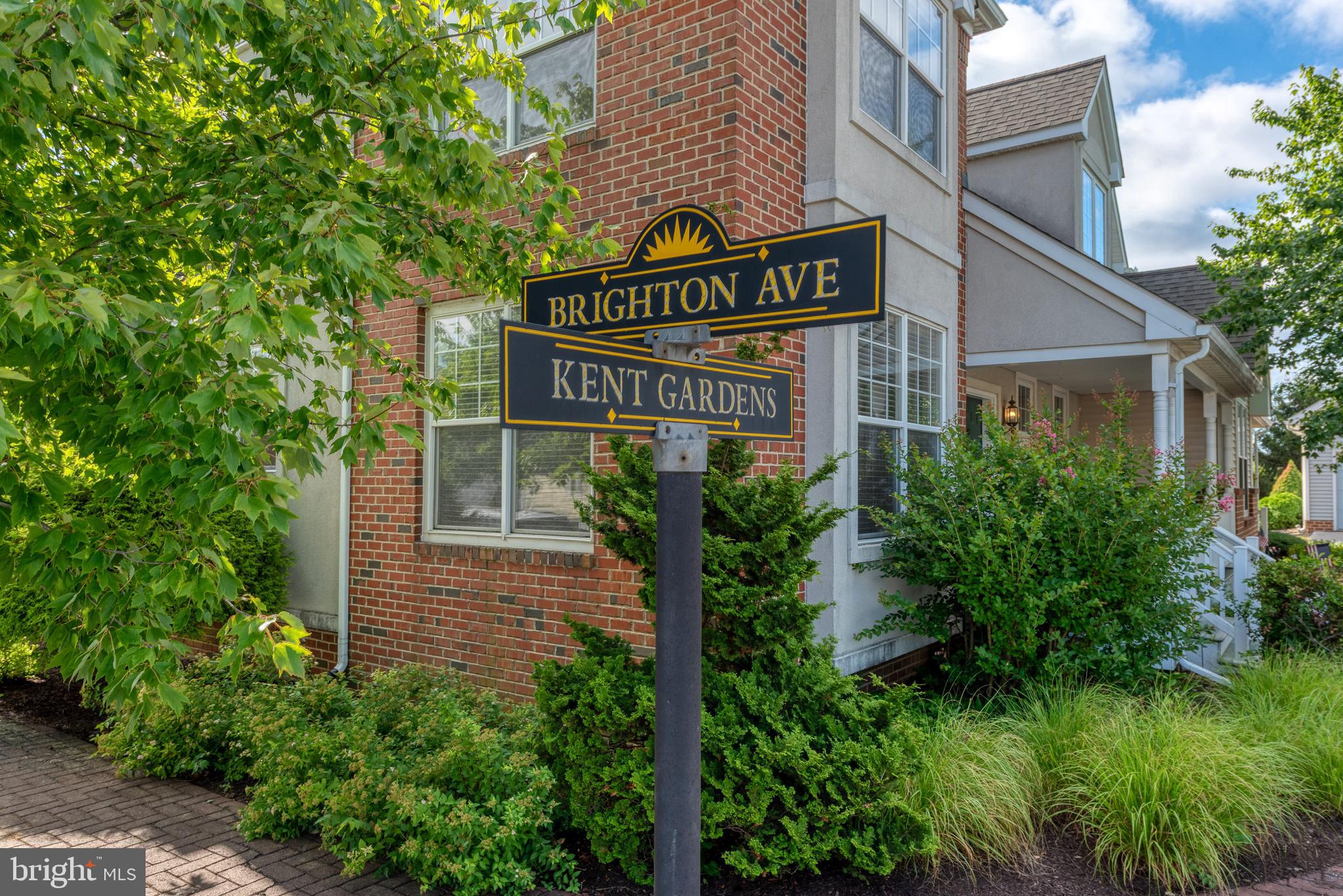BRIGHTON - Residential