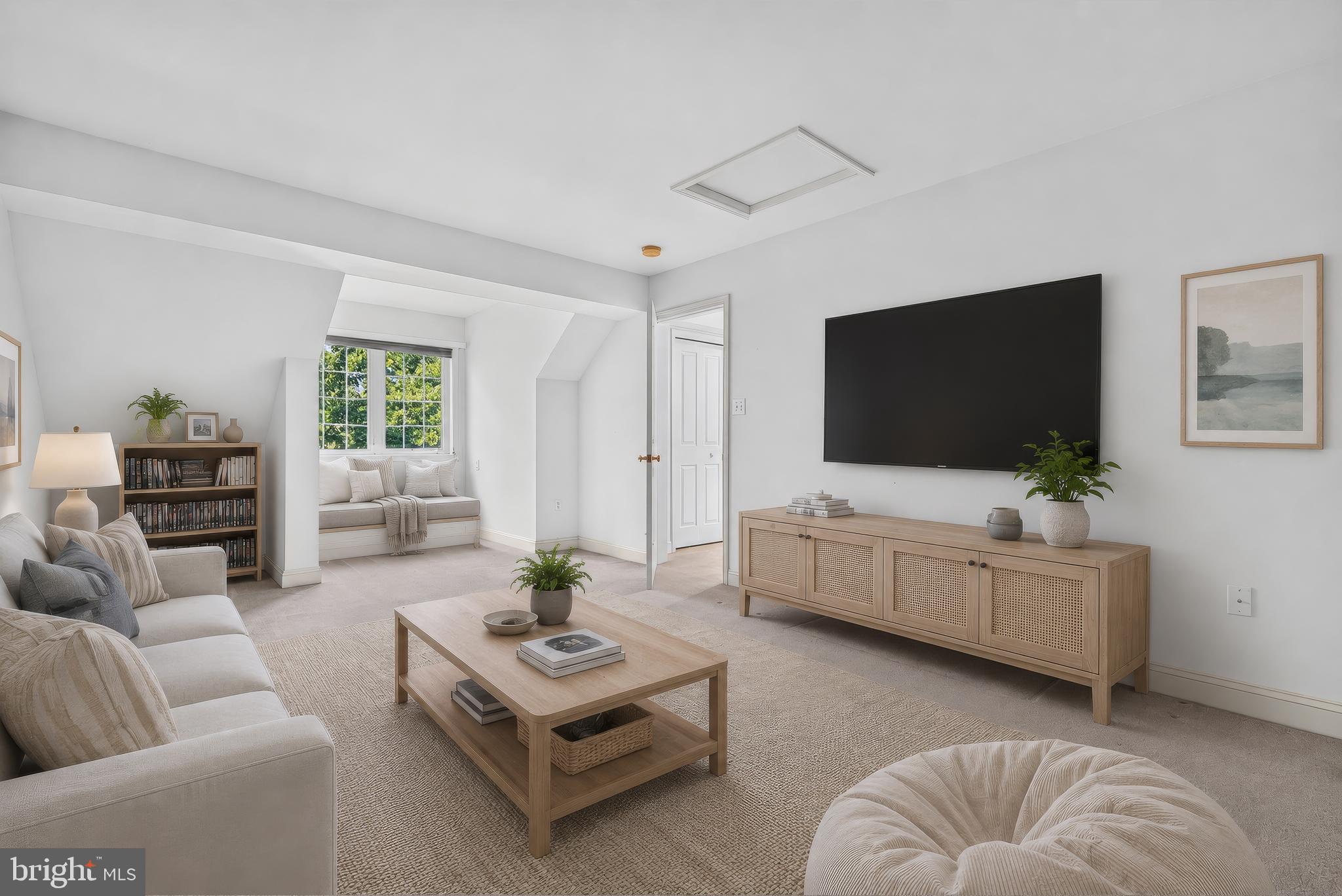 BRIGHTON - Residential