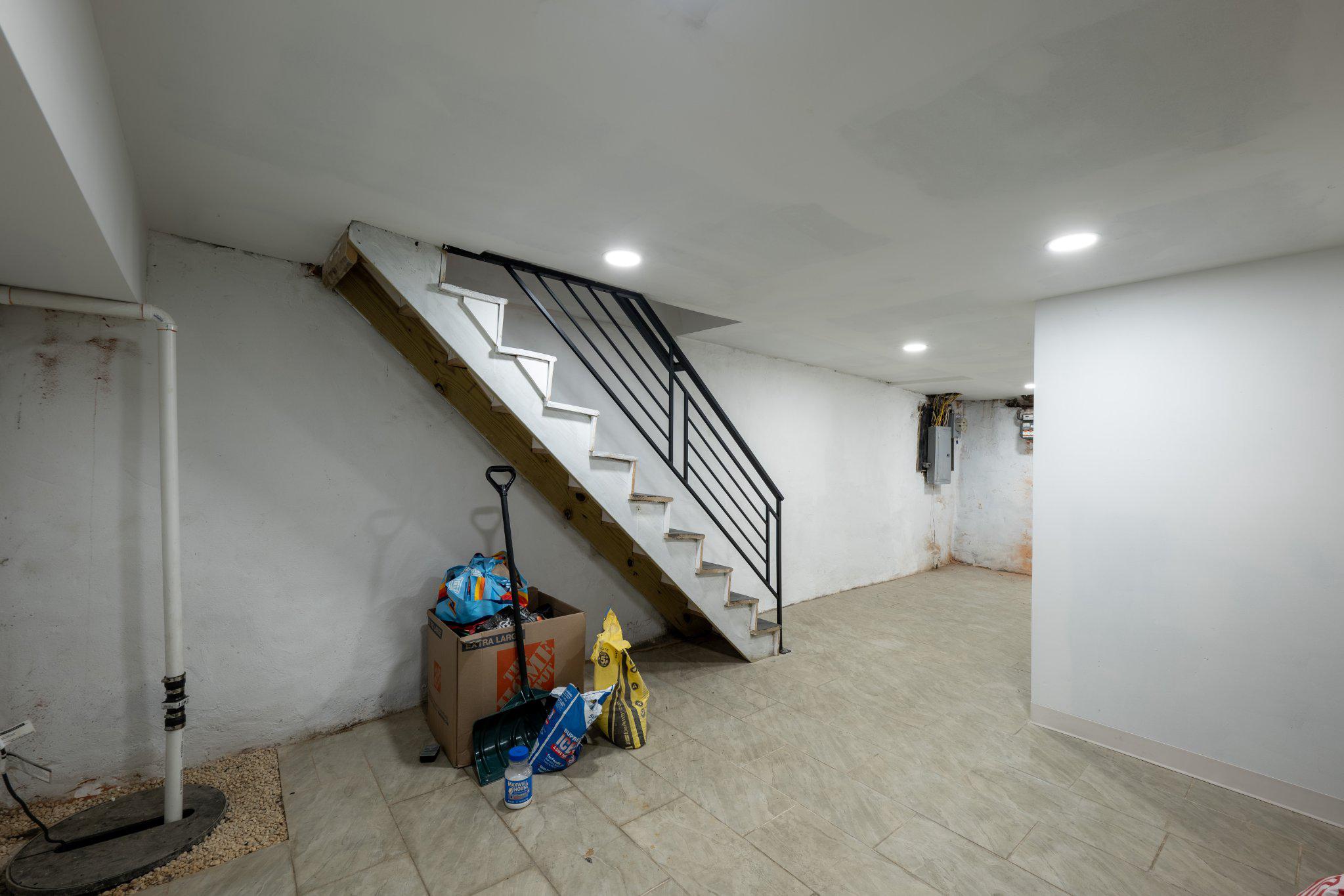 POINT BREEZE - Residential