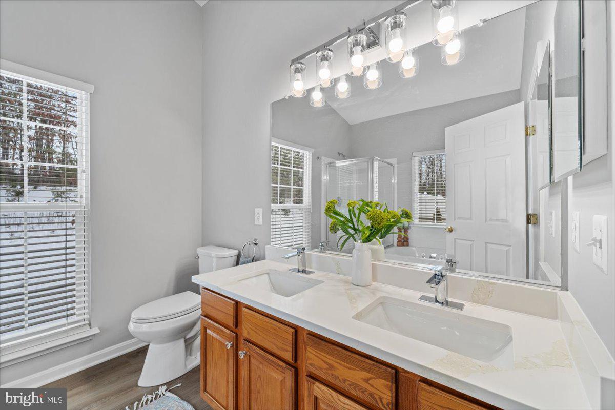 SIGNATURE AT BROADLANDS - Residential