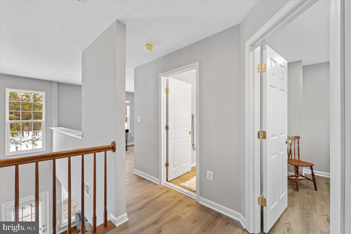 SIGNATURE AT BROADLANDS - Residential