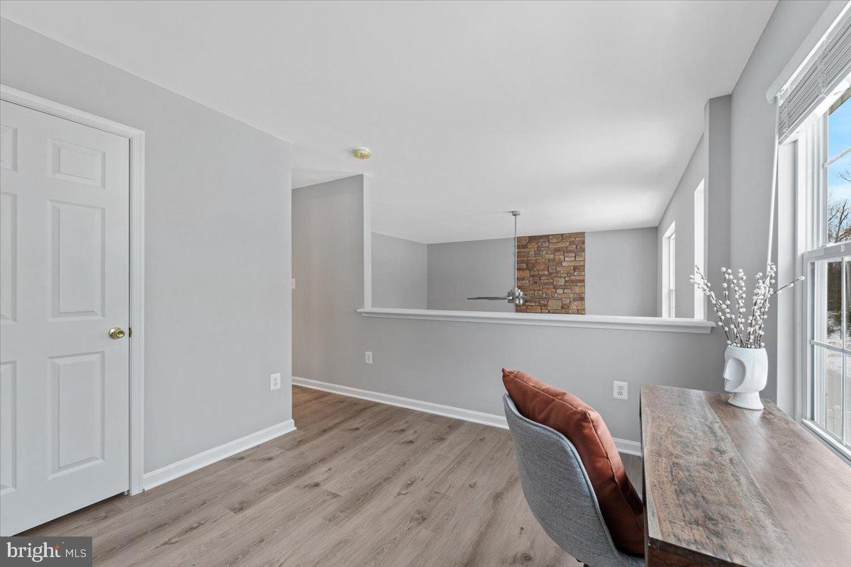 SIGNATURE AT BROADLANDS - Residential