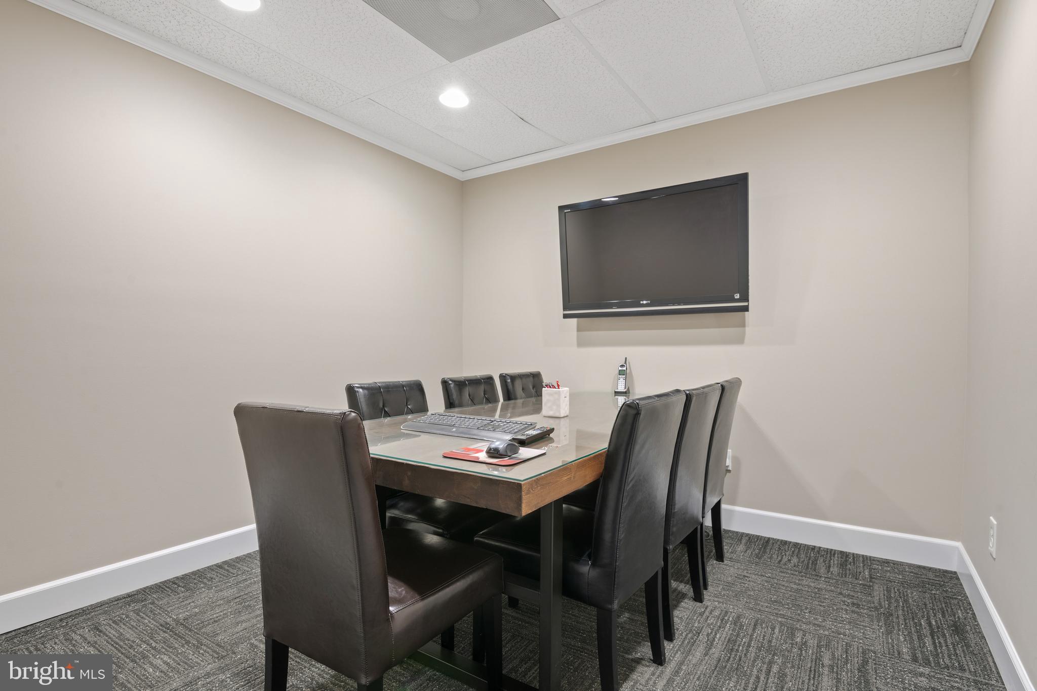 SILVER SPRING - Commercial Sale