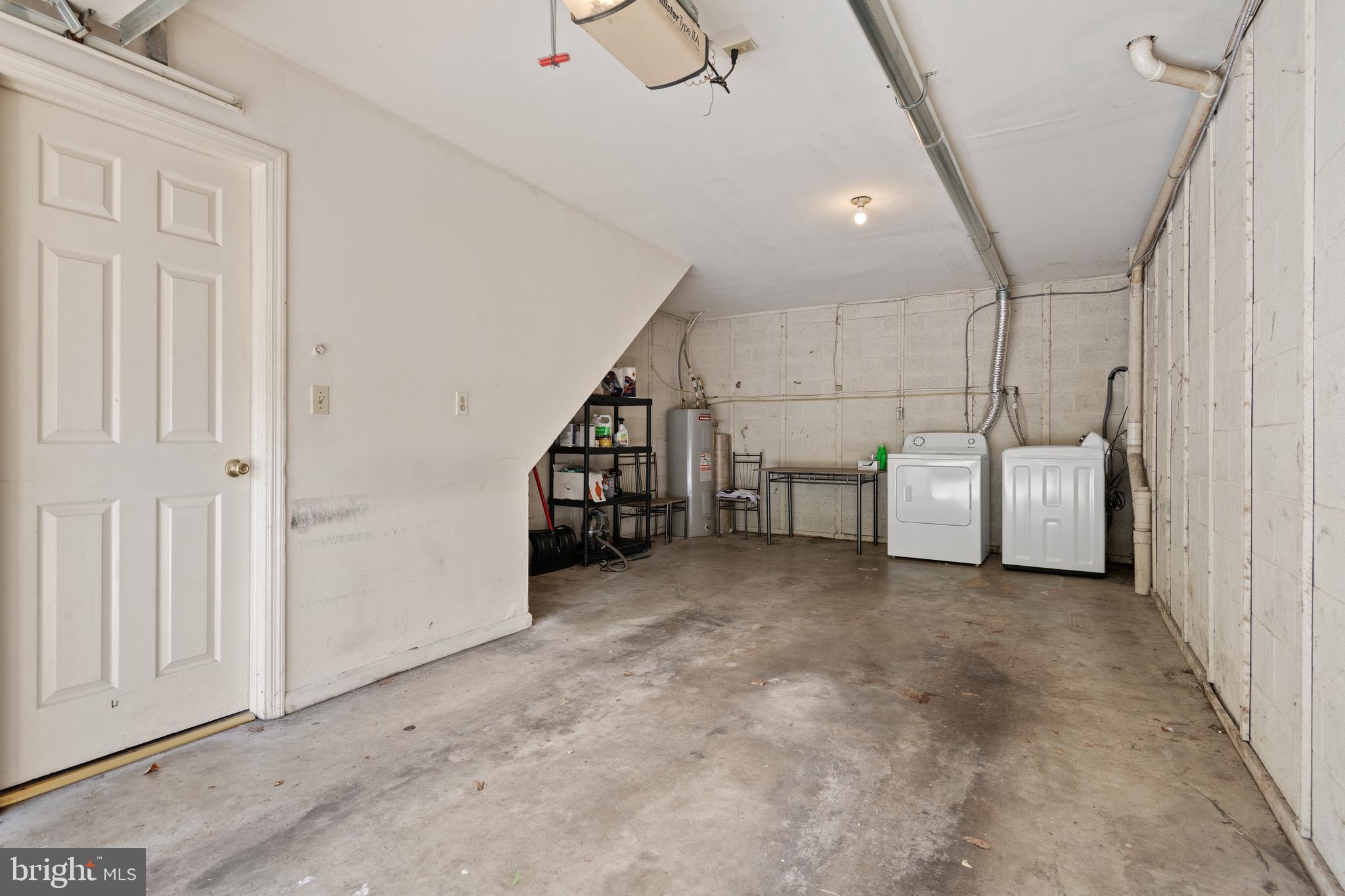 SILVER SPRING - Commercial Sale