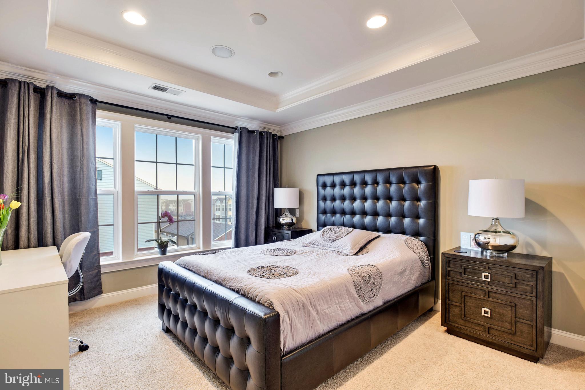 OAKLAWN - Residential