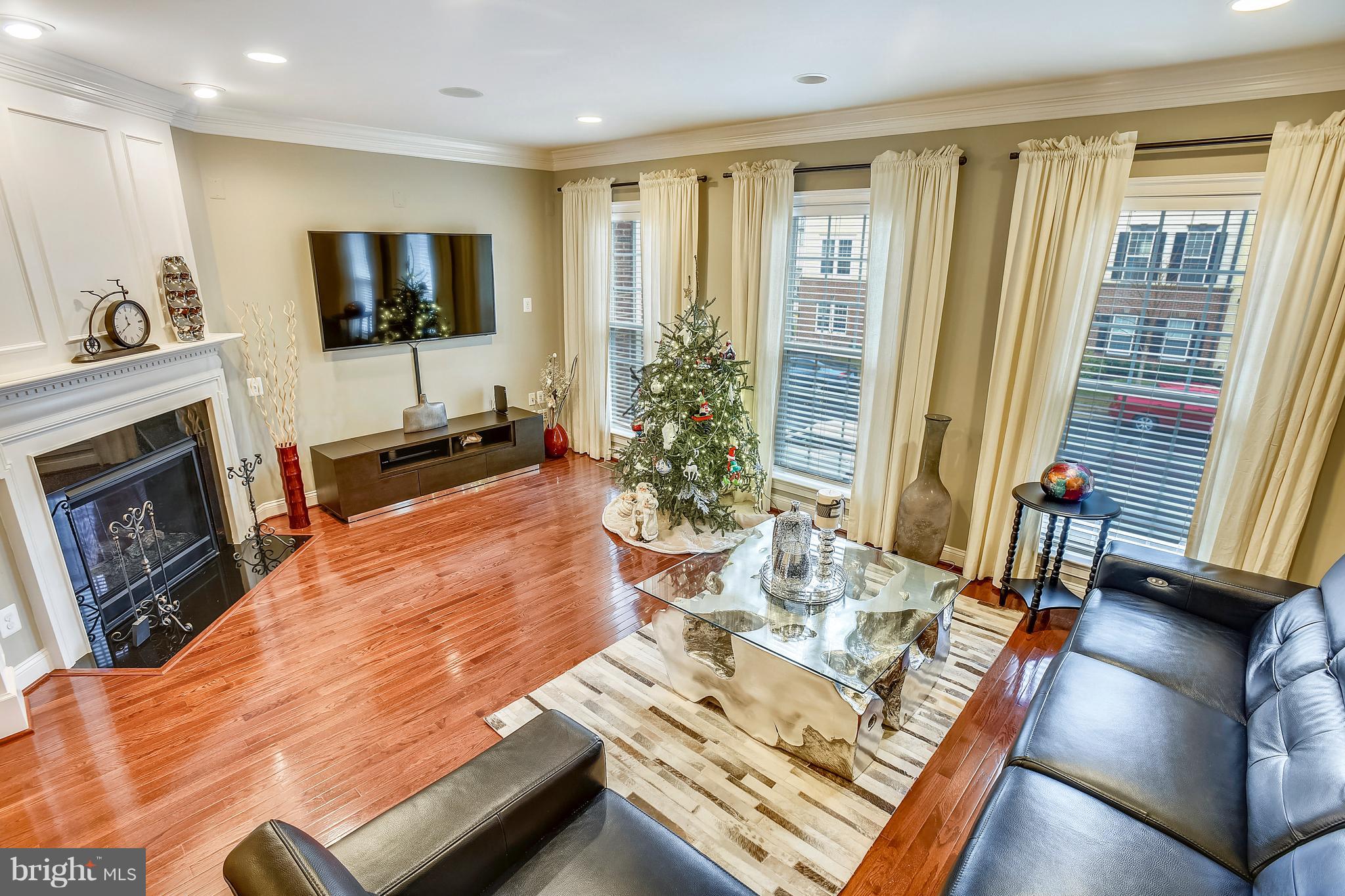 OAKLAWN - Residential