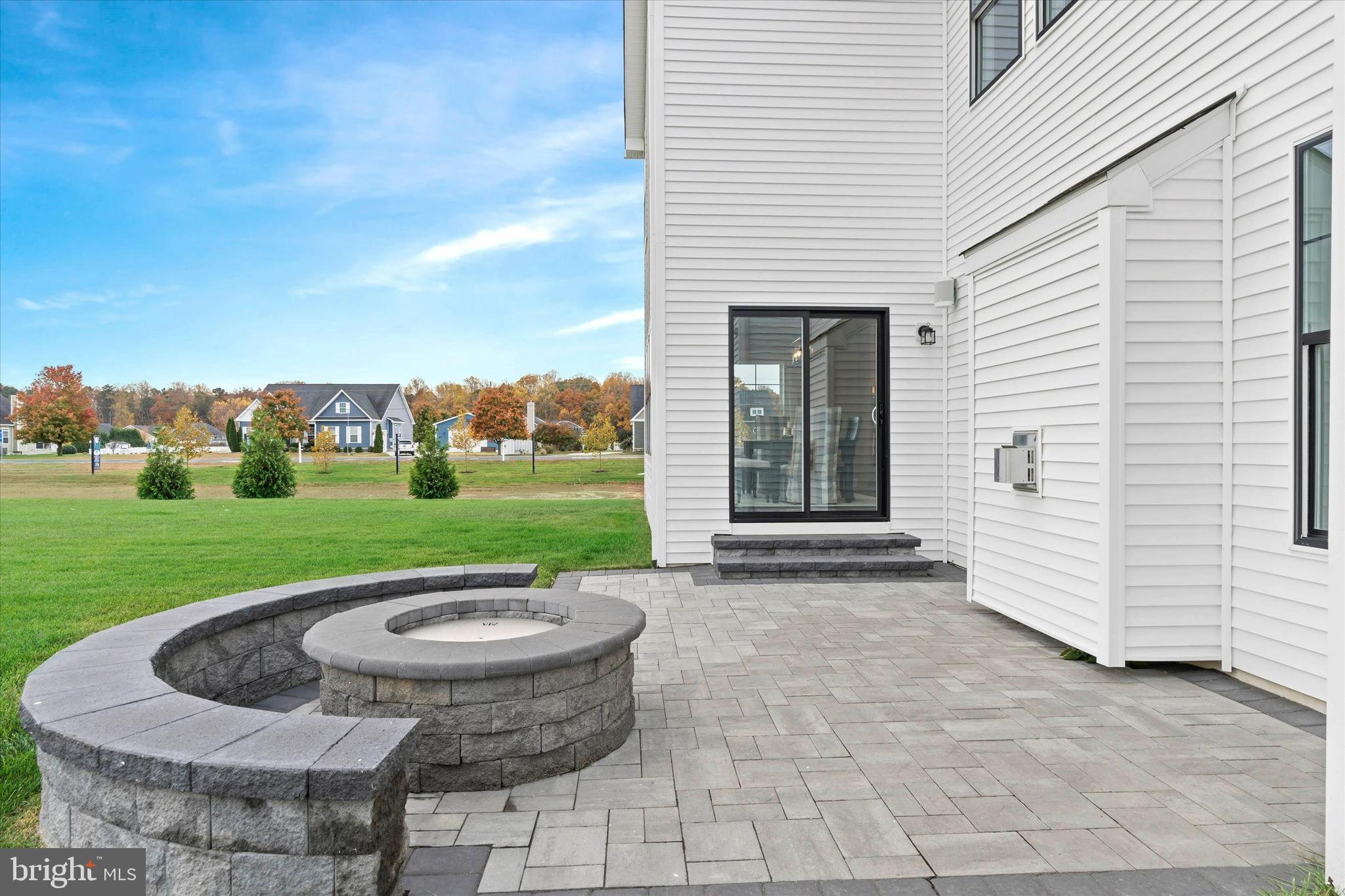 RIVER RUN - Residential