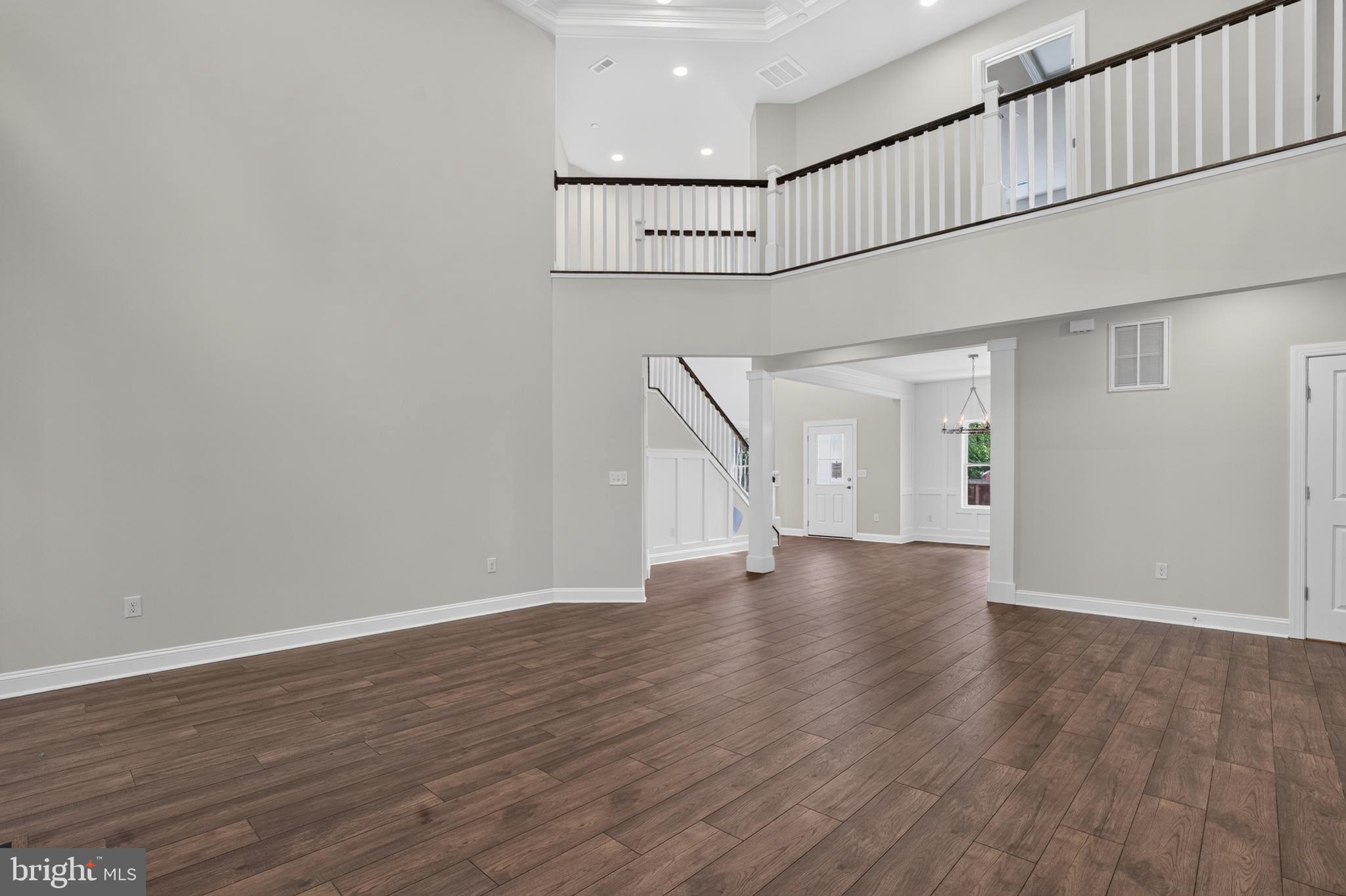 RIVER RUN - Residential