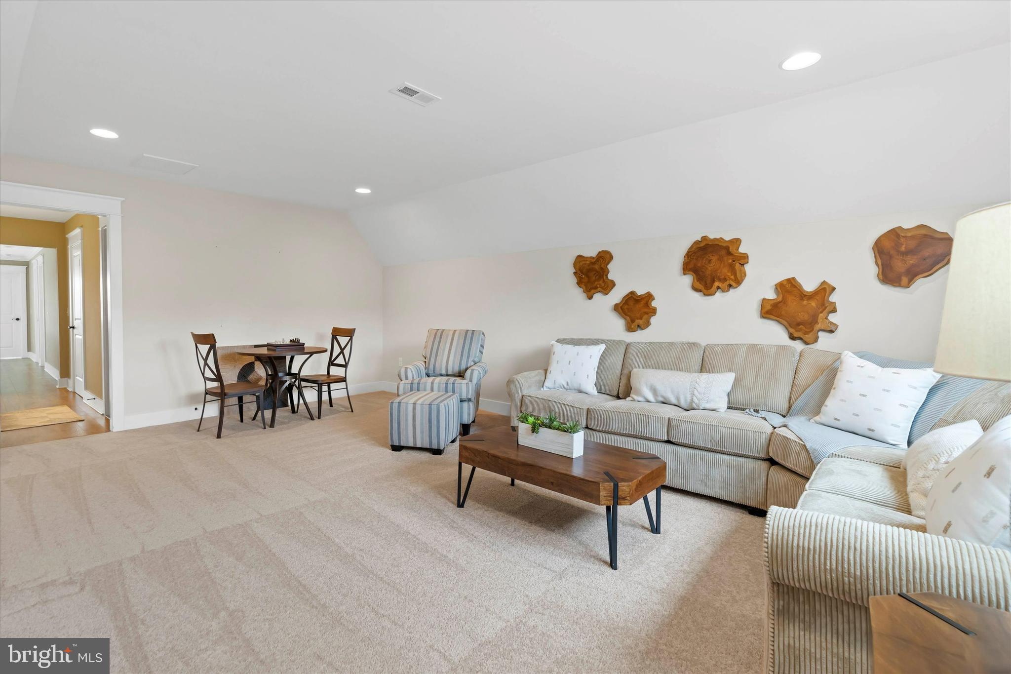 RIVER RUN - Residential