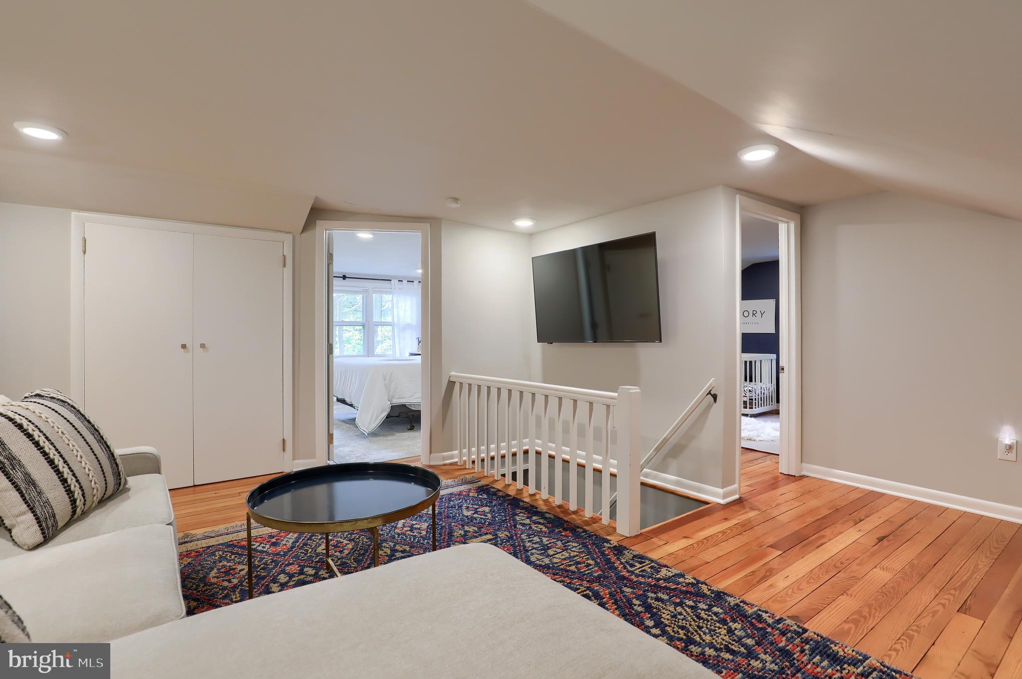 HAMILTON PARK - Residential
