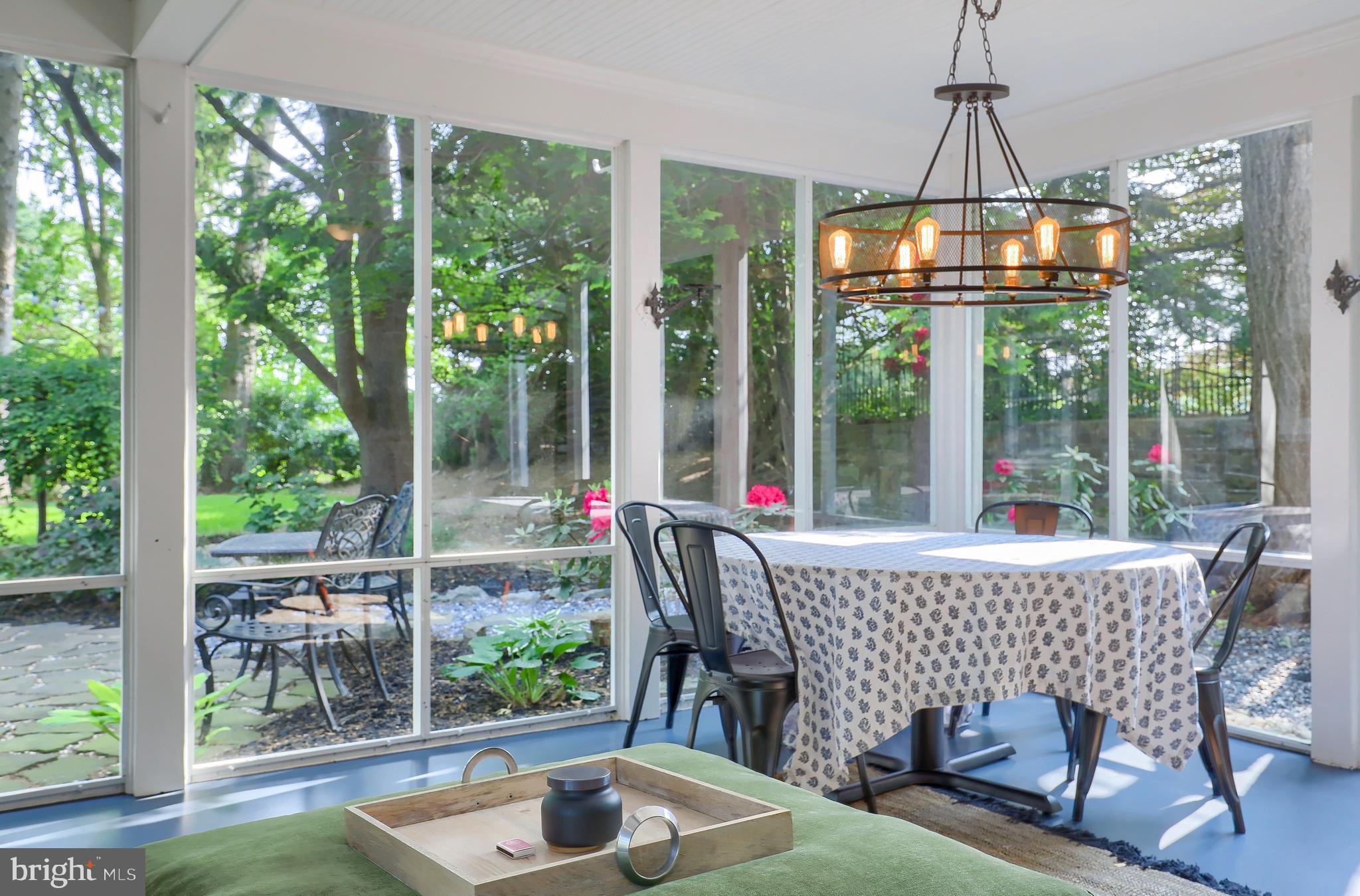 HAMILTON PARK - Residential