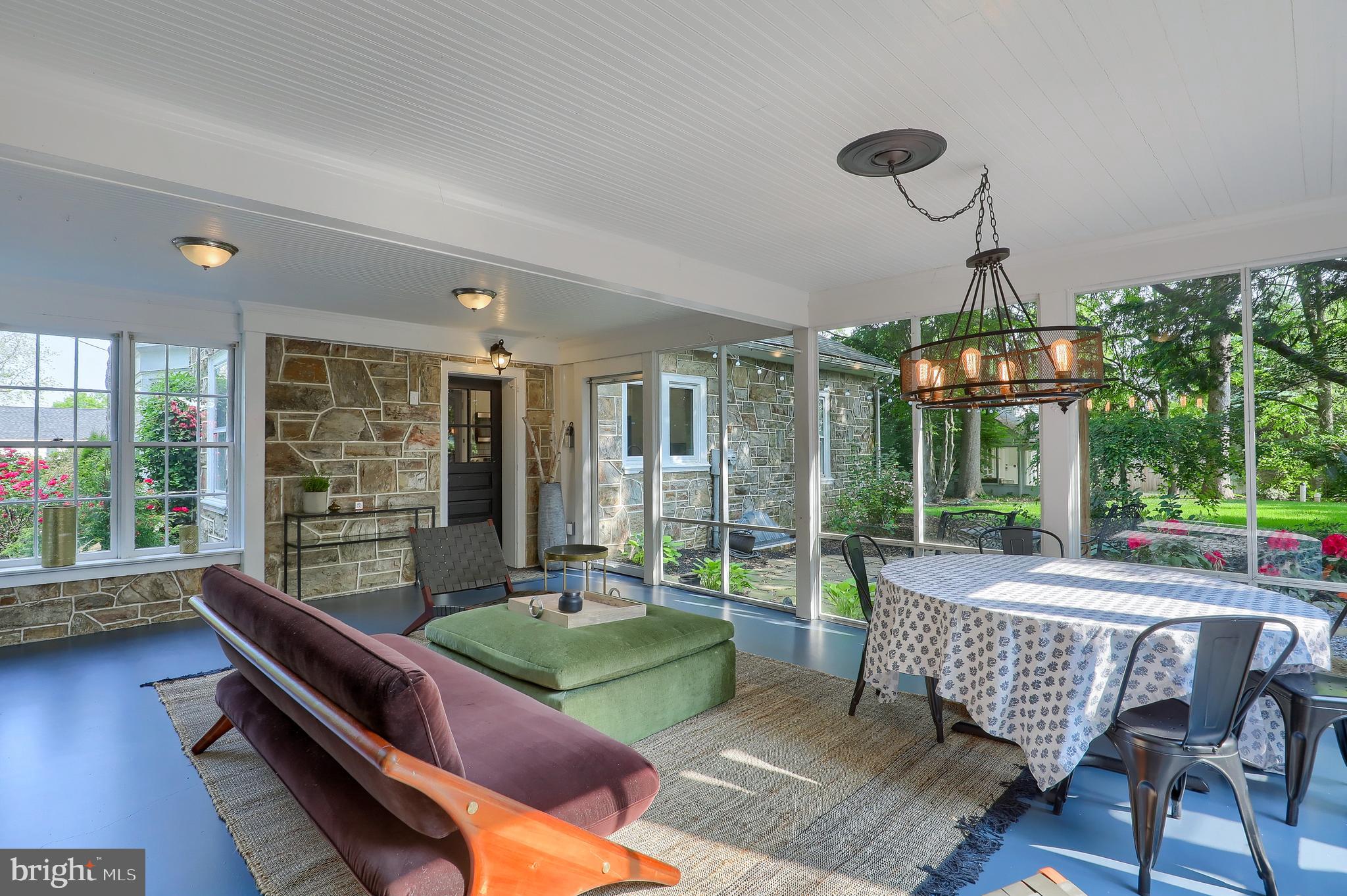 HAMILTON PARK - Residential