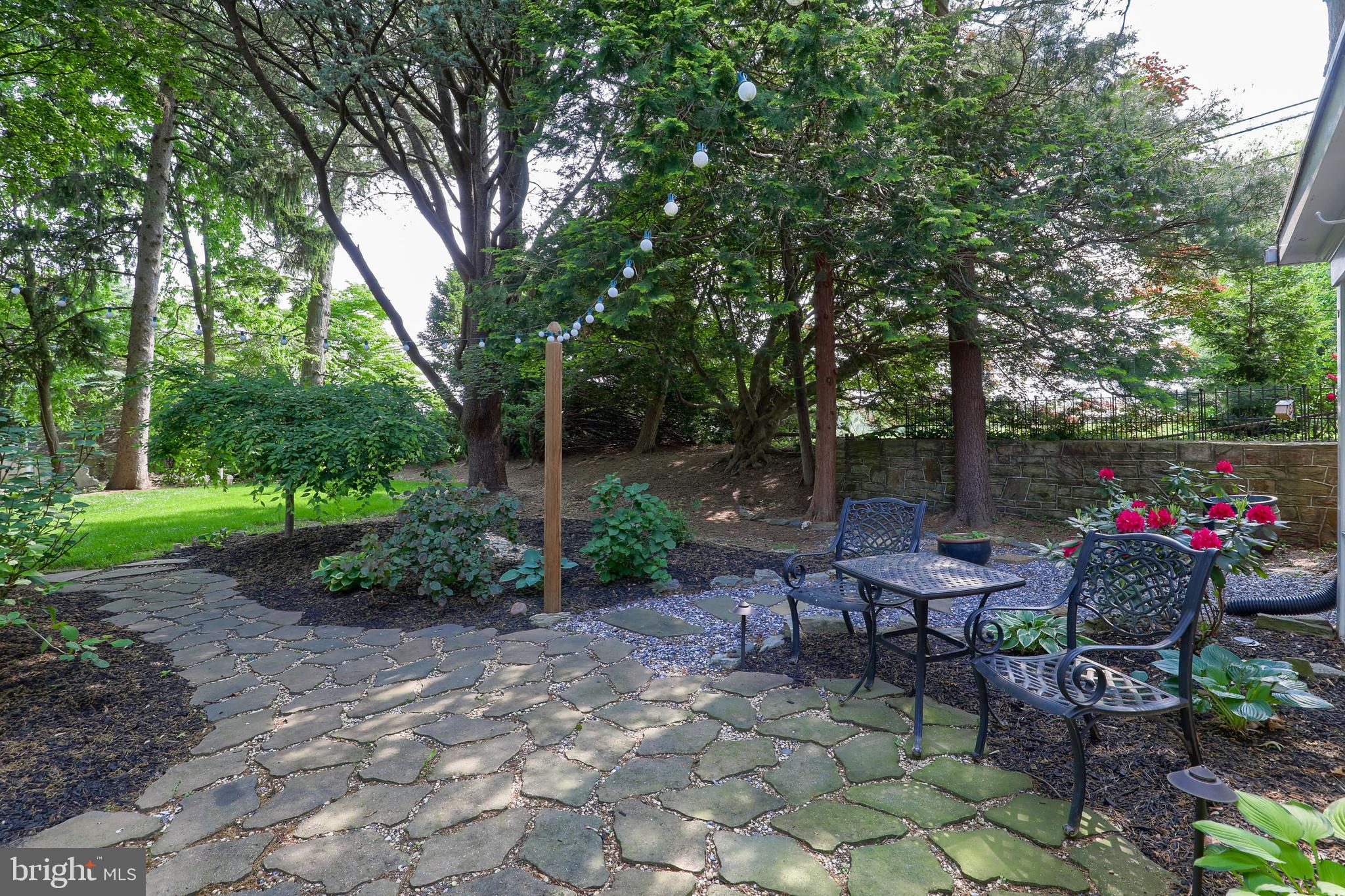 HAMILTON PARK - Residential