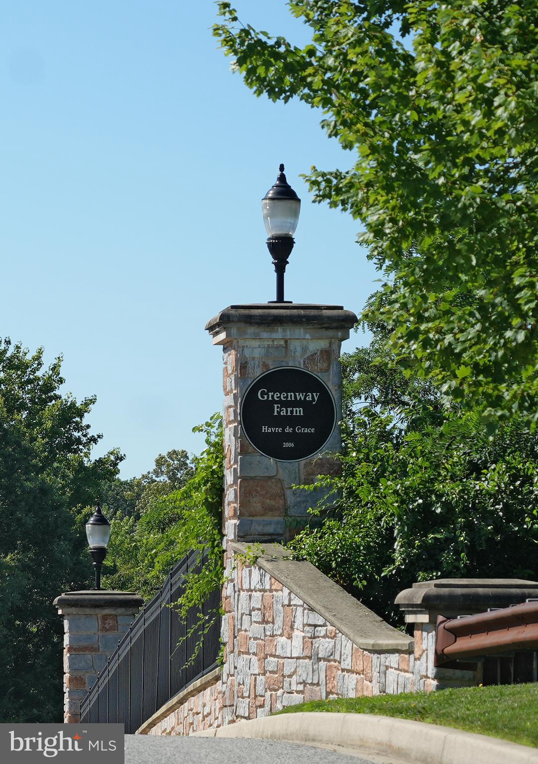 GREENWAY FARMS - Residential