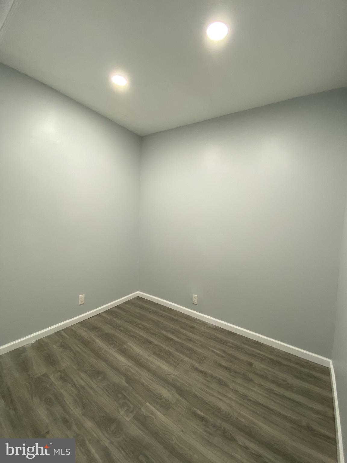 WHITMAN - Residential