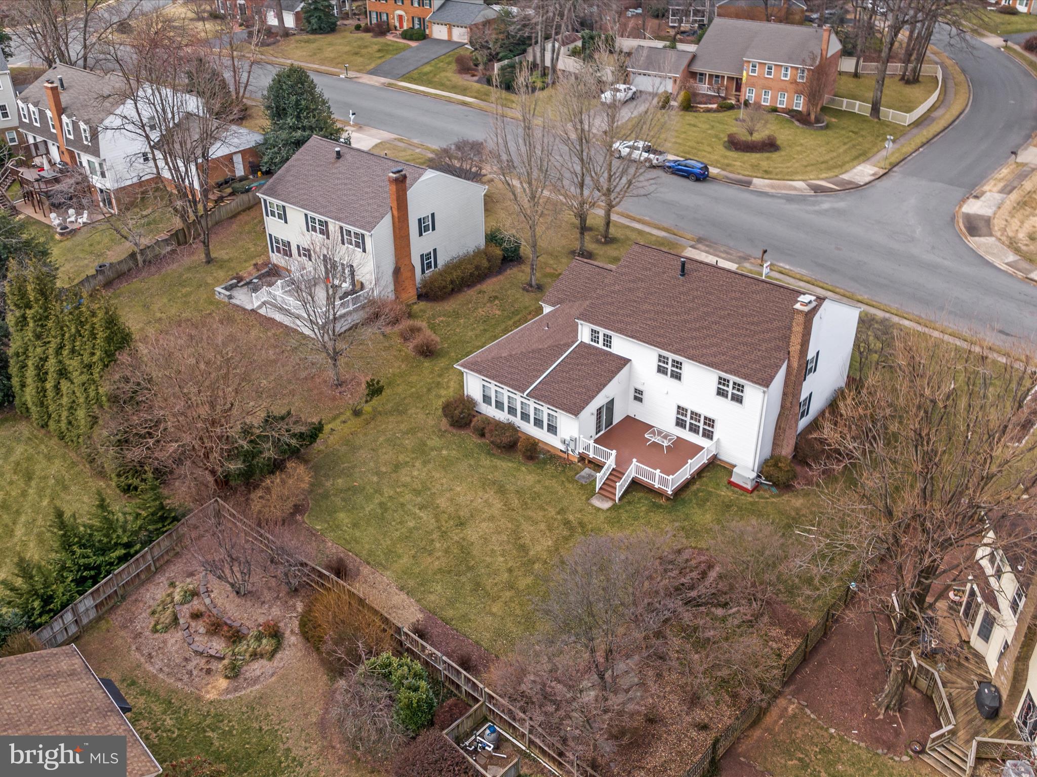 FOX MILL WOODS - Residential