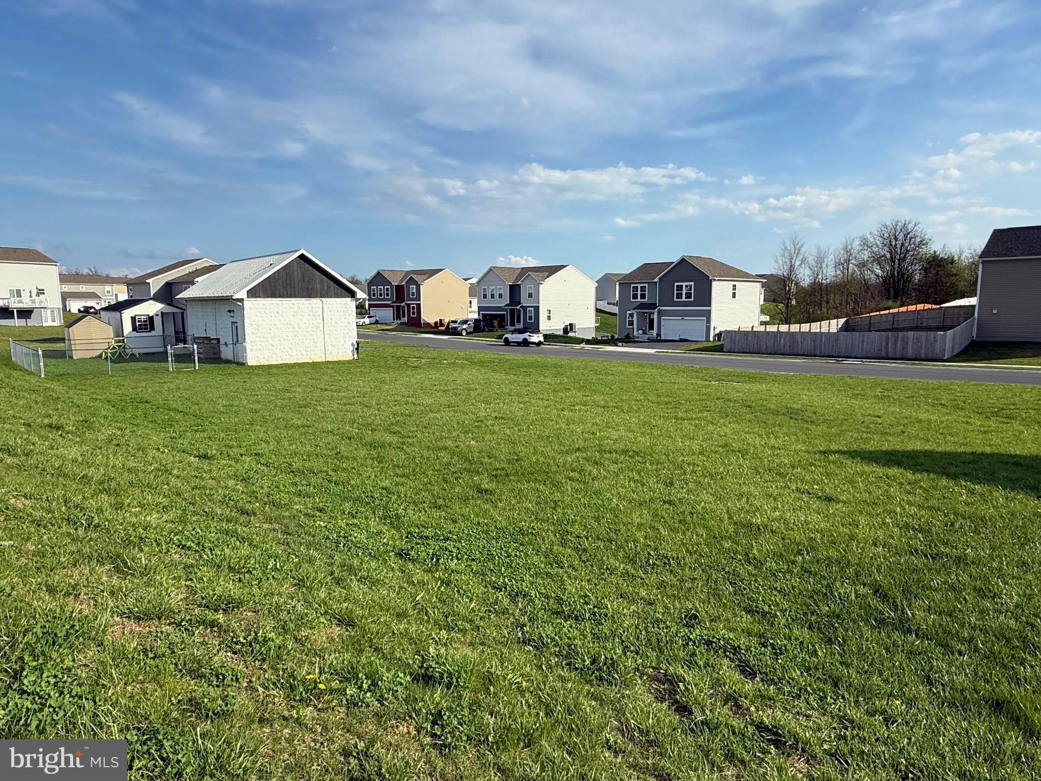 MORNING DOVE ESTATES - Residential