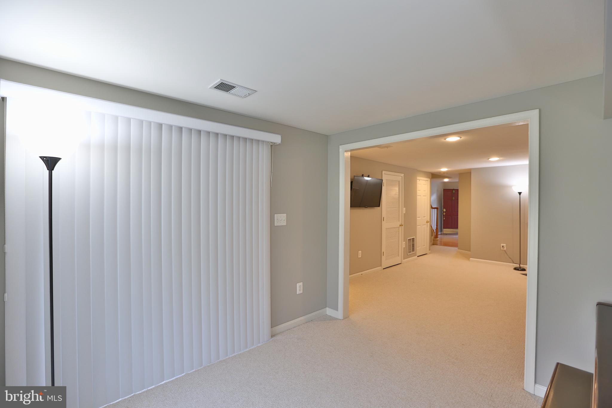 FAIR OAKS - Residential Lease