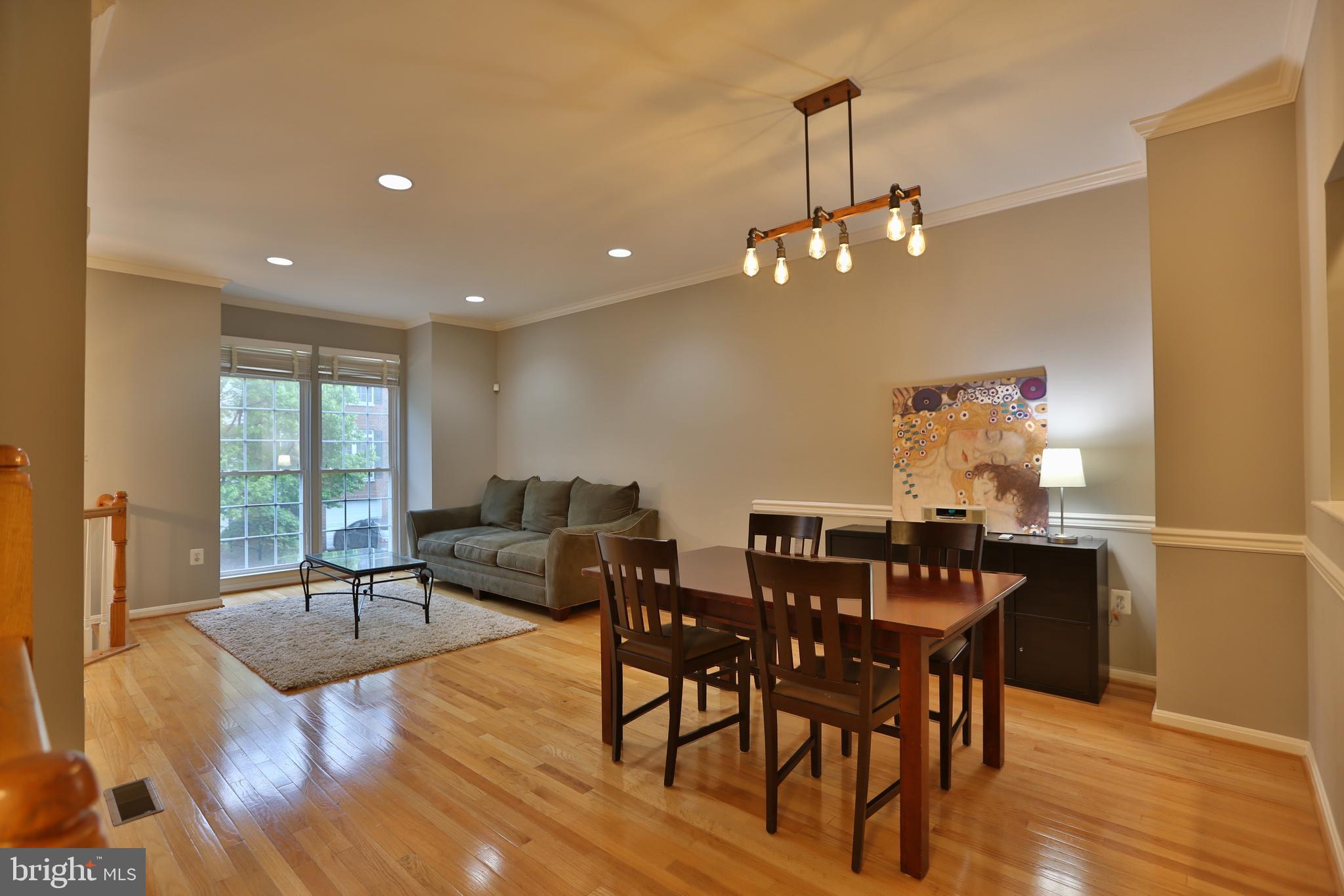 FAIR OAKS - Residential Lease