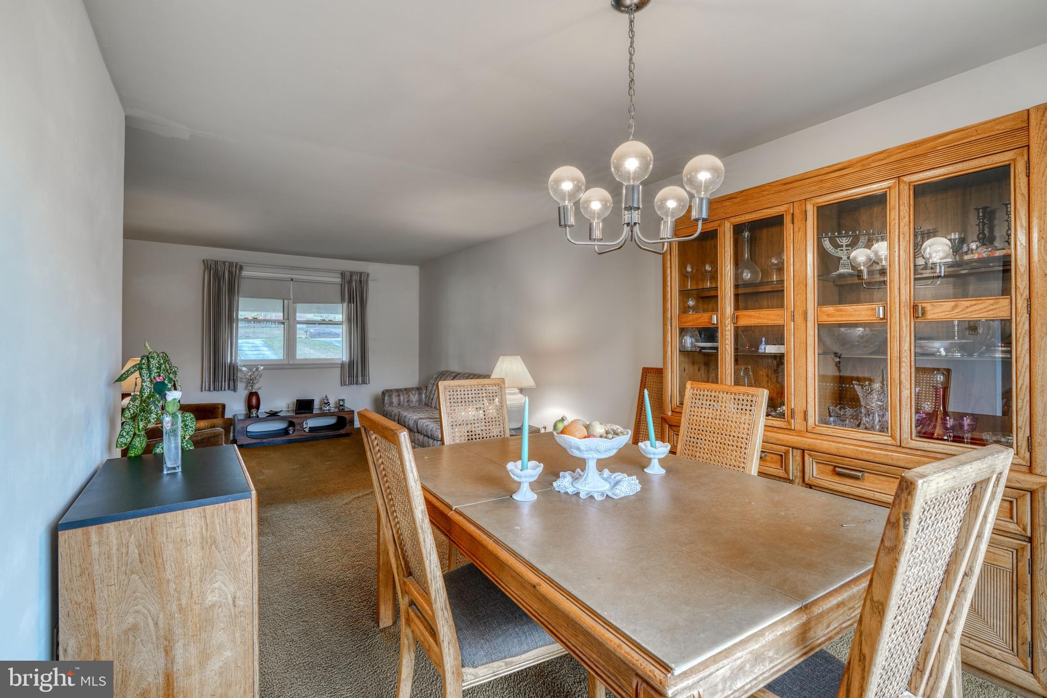 VALLEY HILLS - Residential