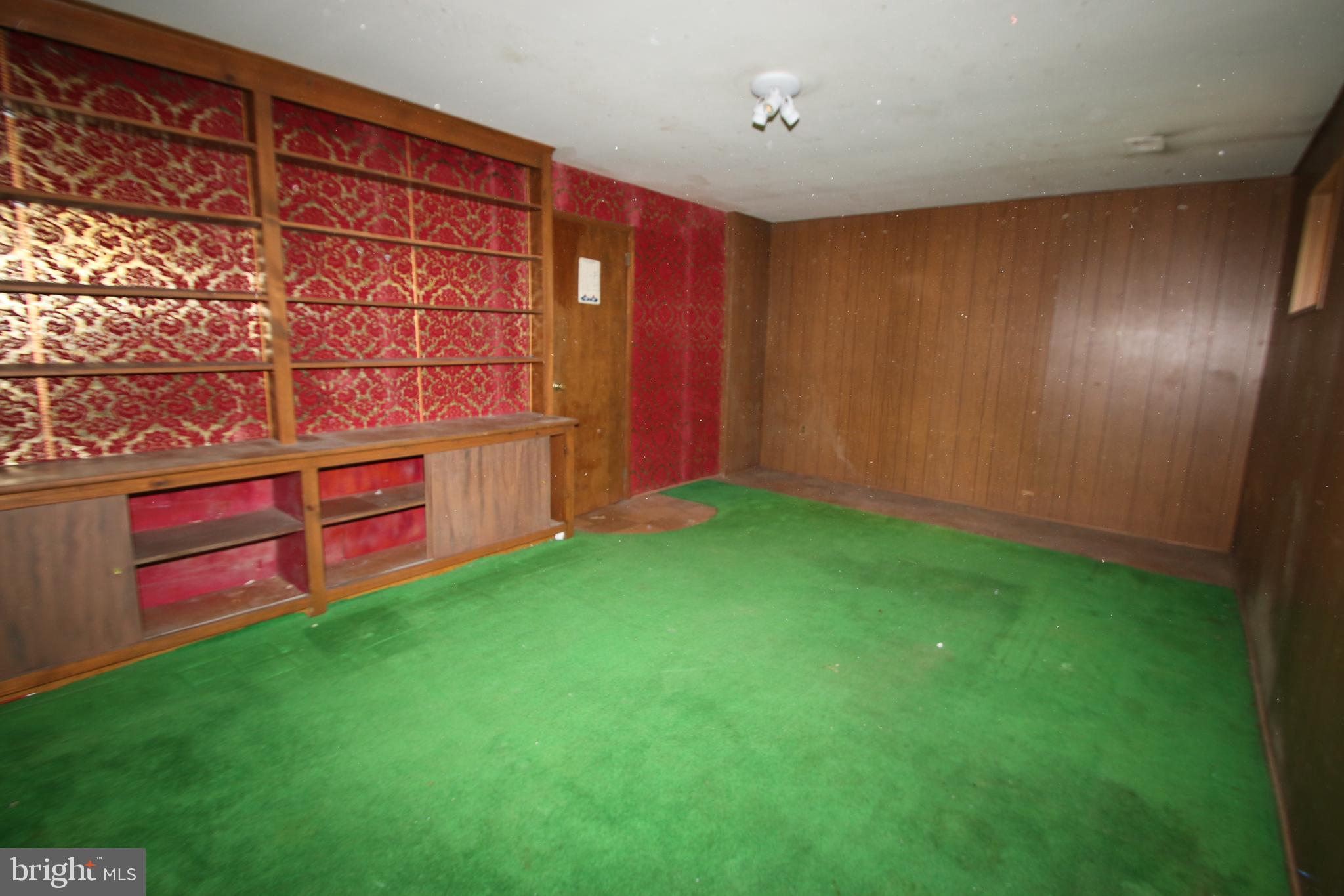 LAYHILL GARDENS - Residential