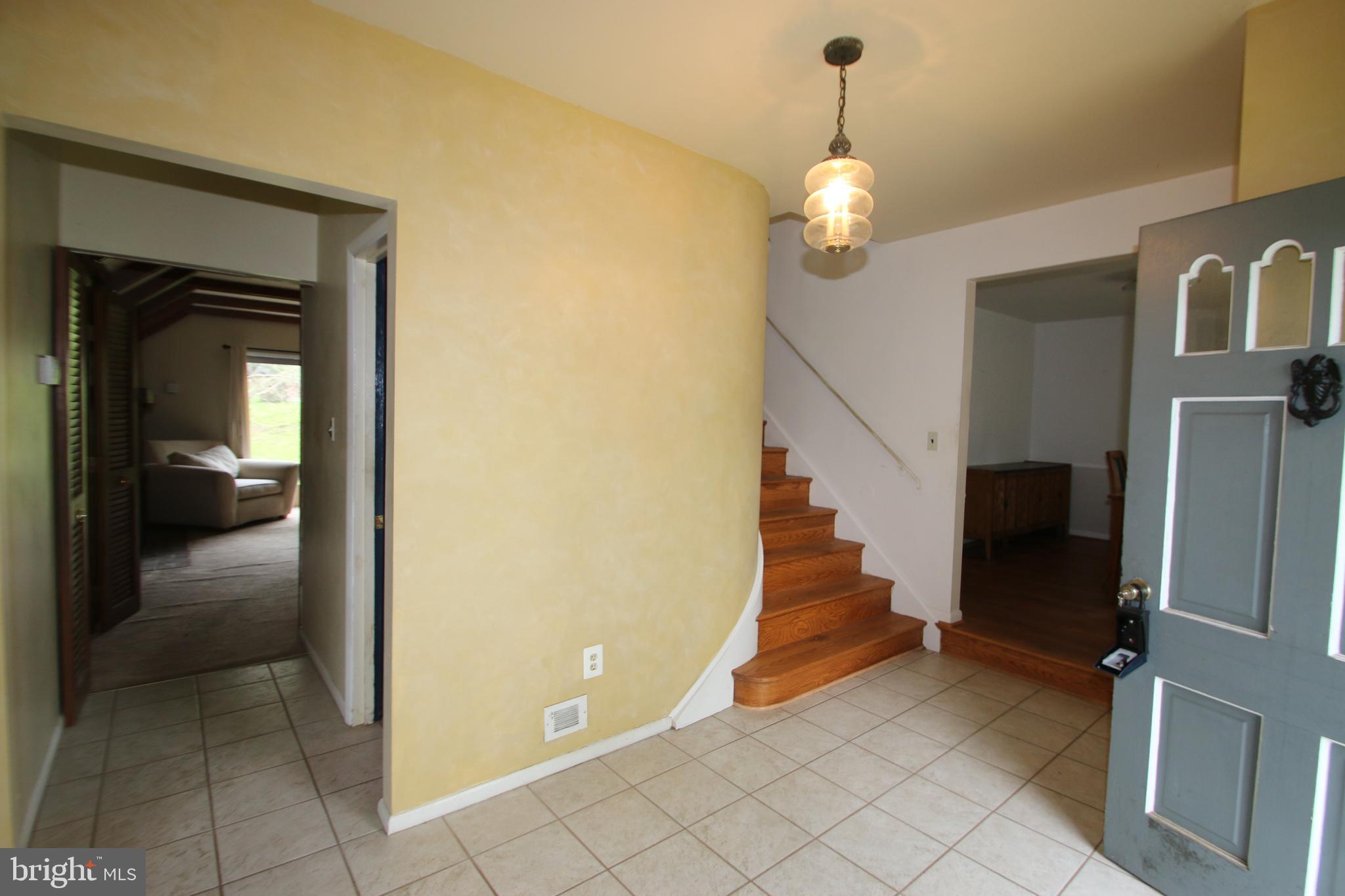 LAYHILL GARDENS - Residential