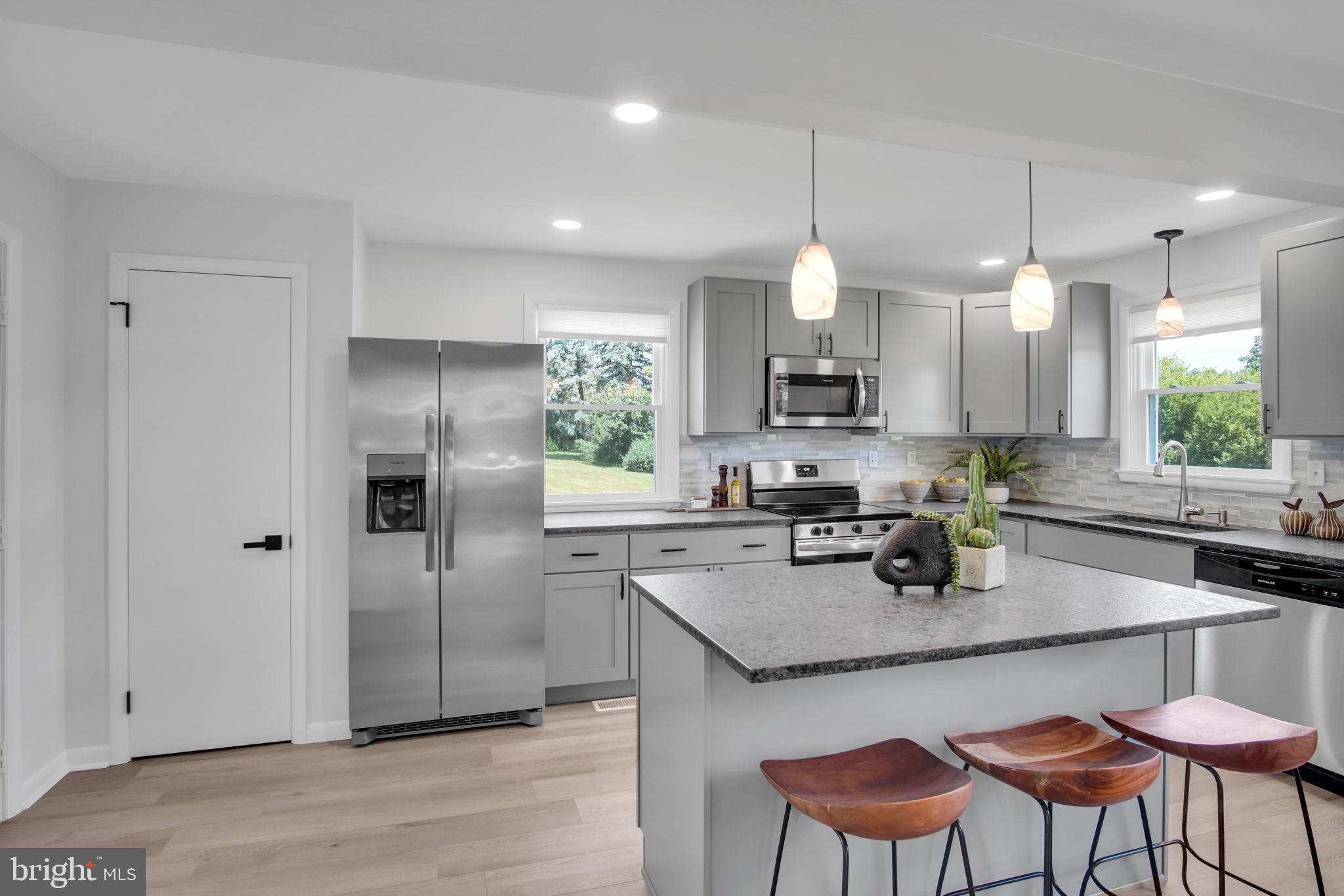 ELIZABETHTOWN - Residential