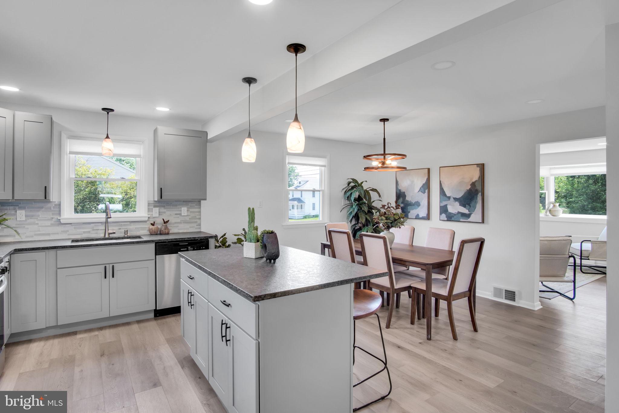ELIZABETHTOWN - Residential