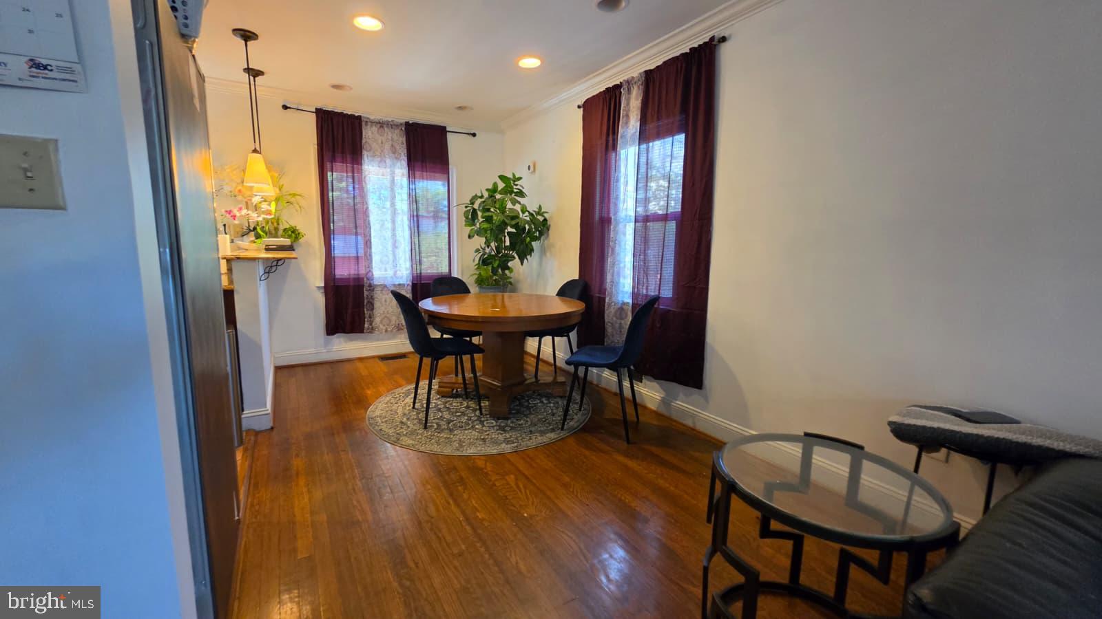 QUINCY MANOR - Residential