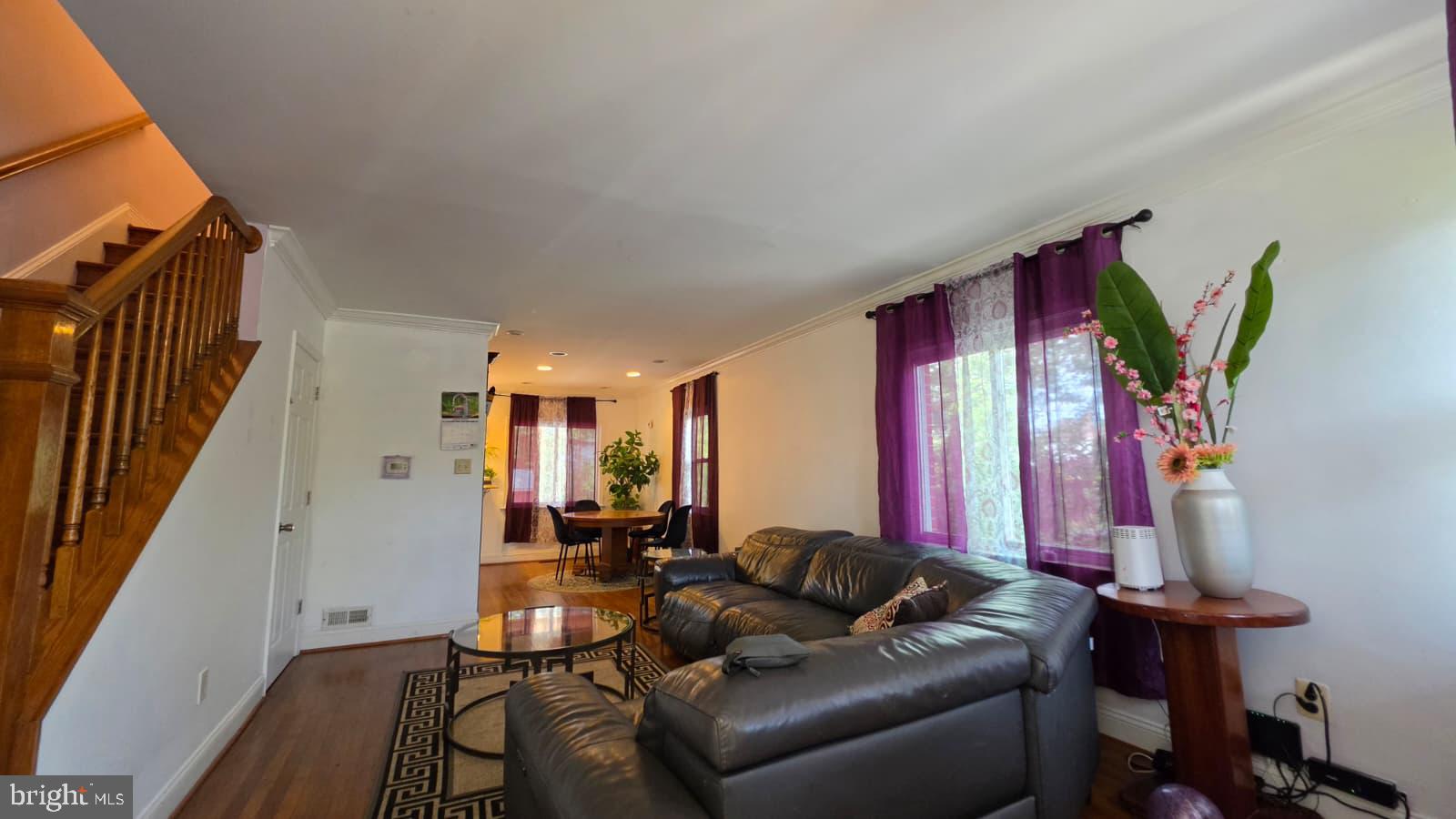 QUINCY MANOR - Residential