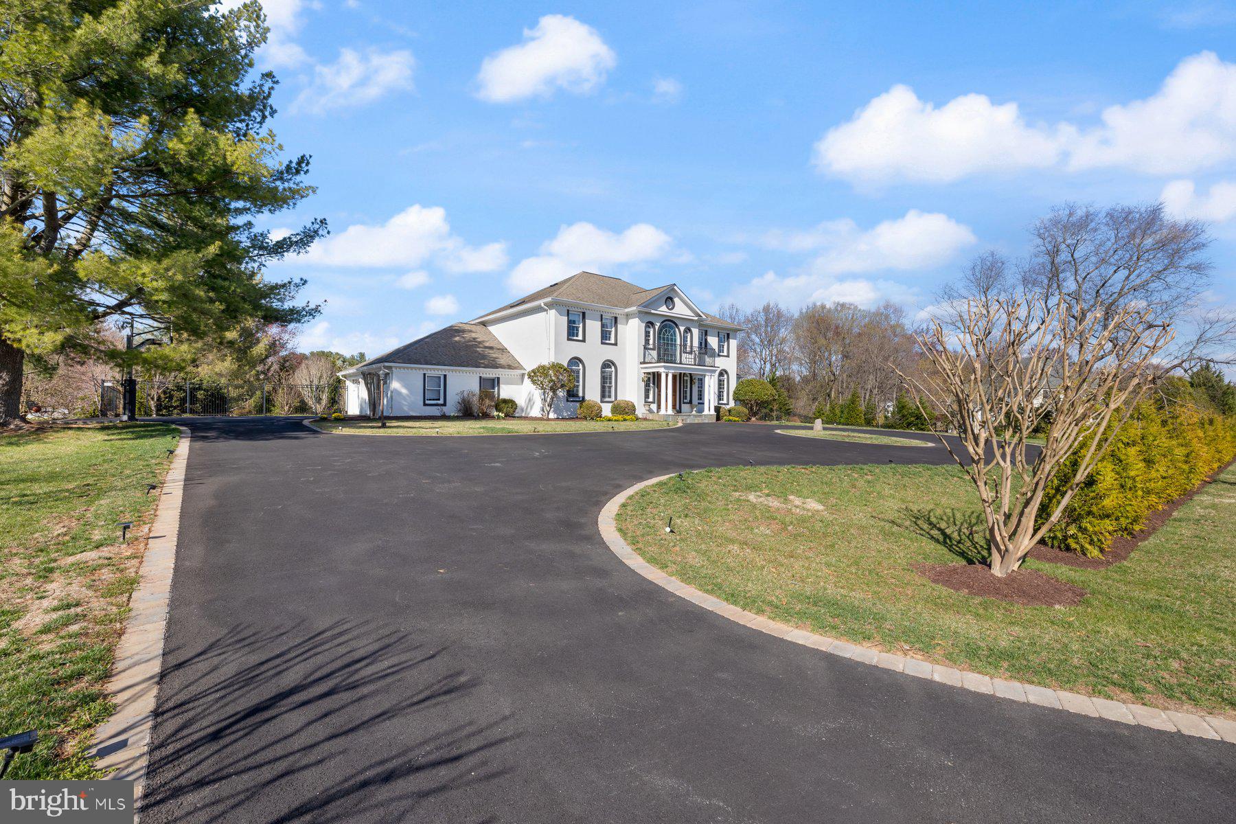 TRAVILAH MEADOWS - Residential