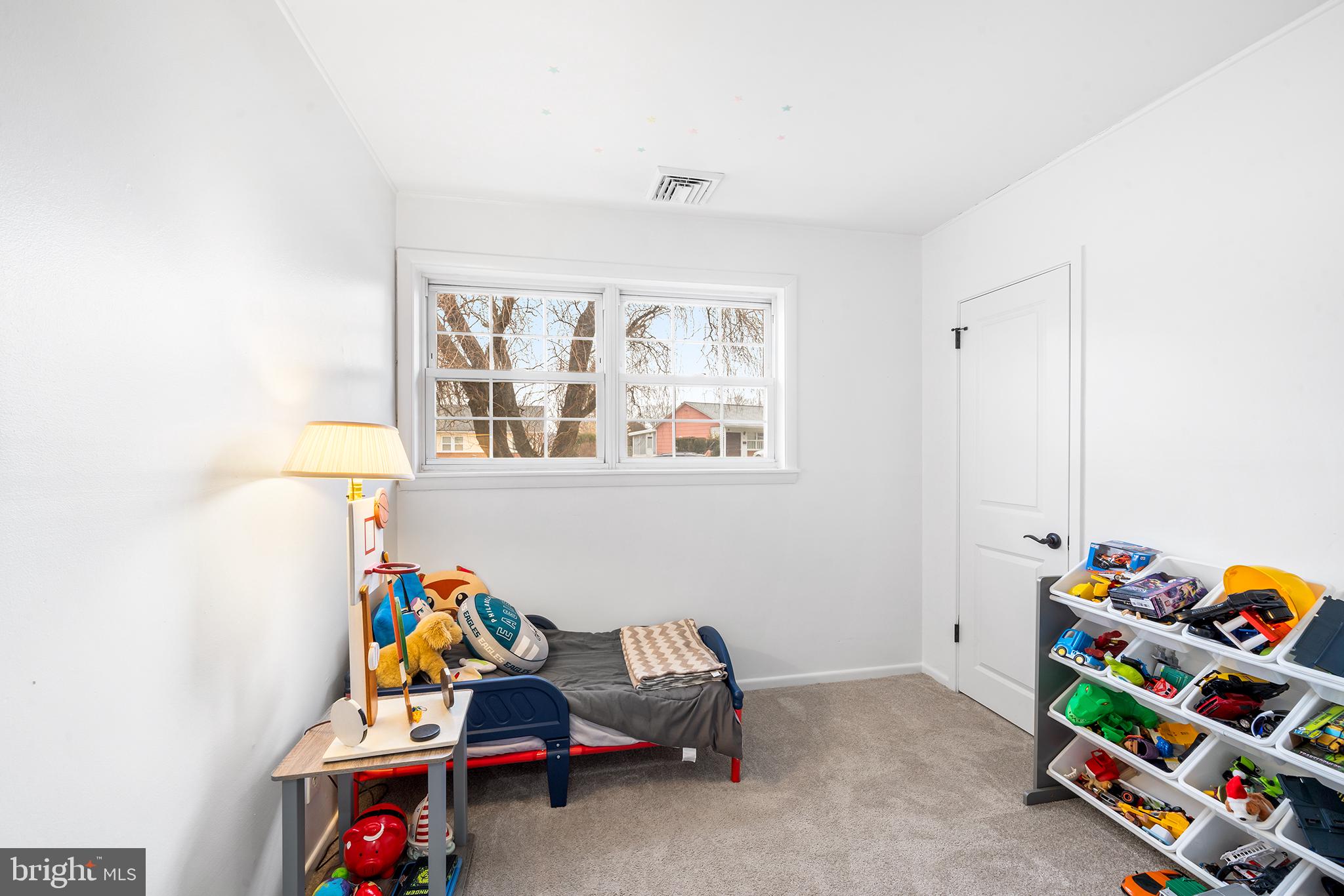 PENN SQ - Residential