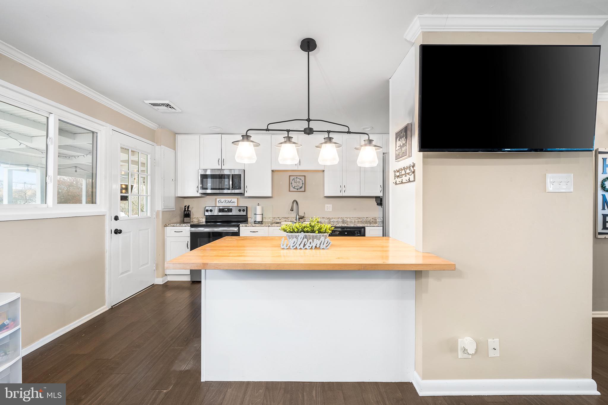PENN SQ - Residential