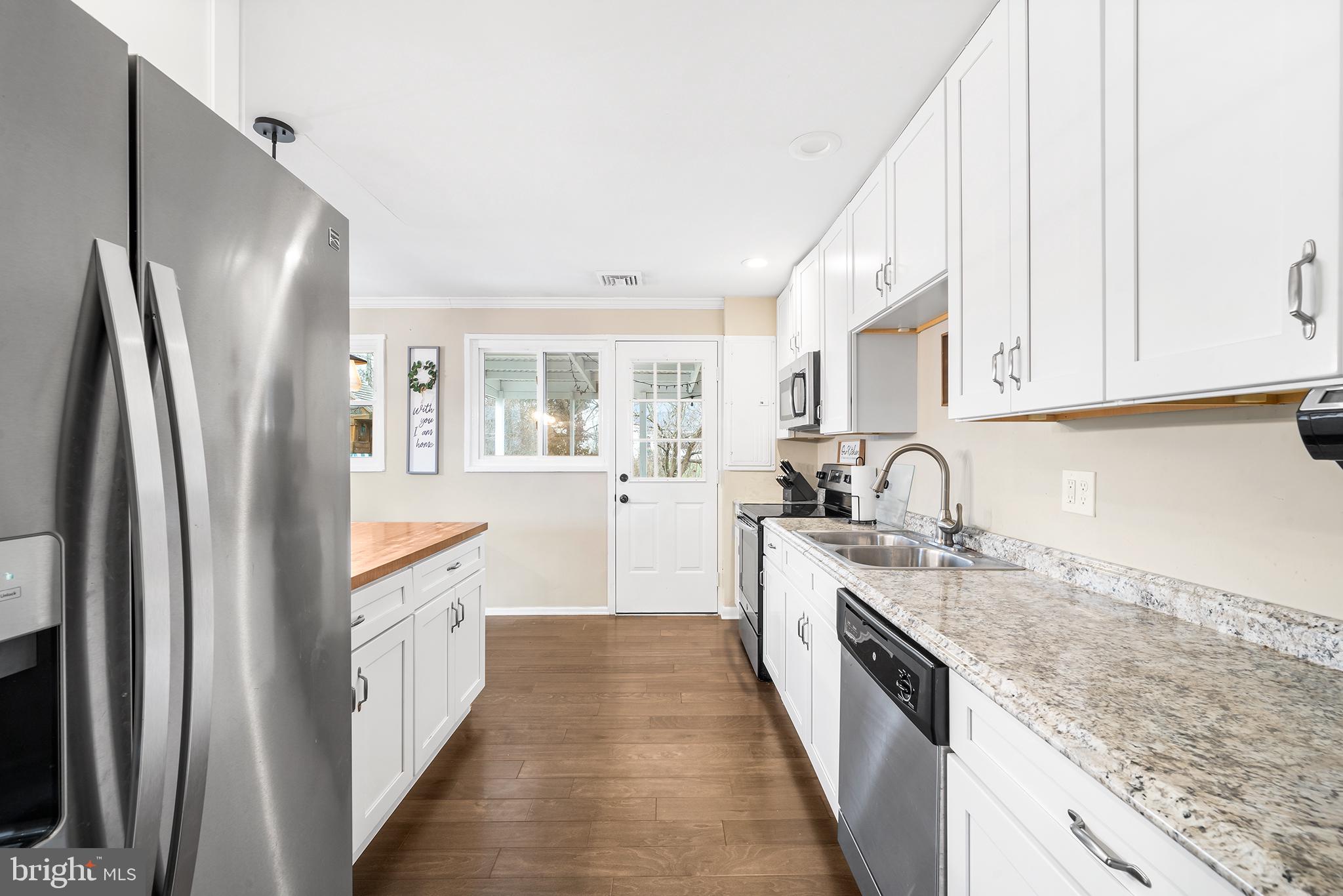 PENN SQ - Residential
