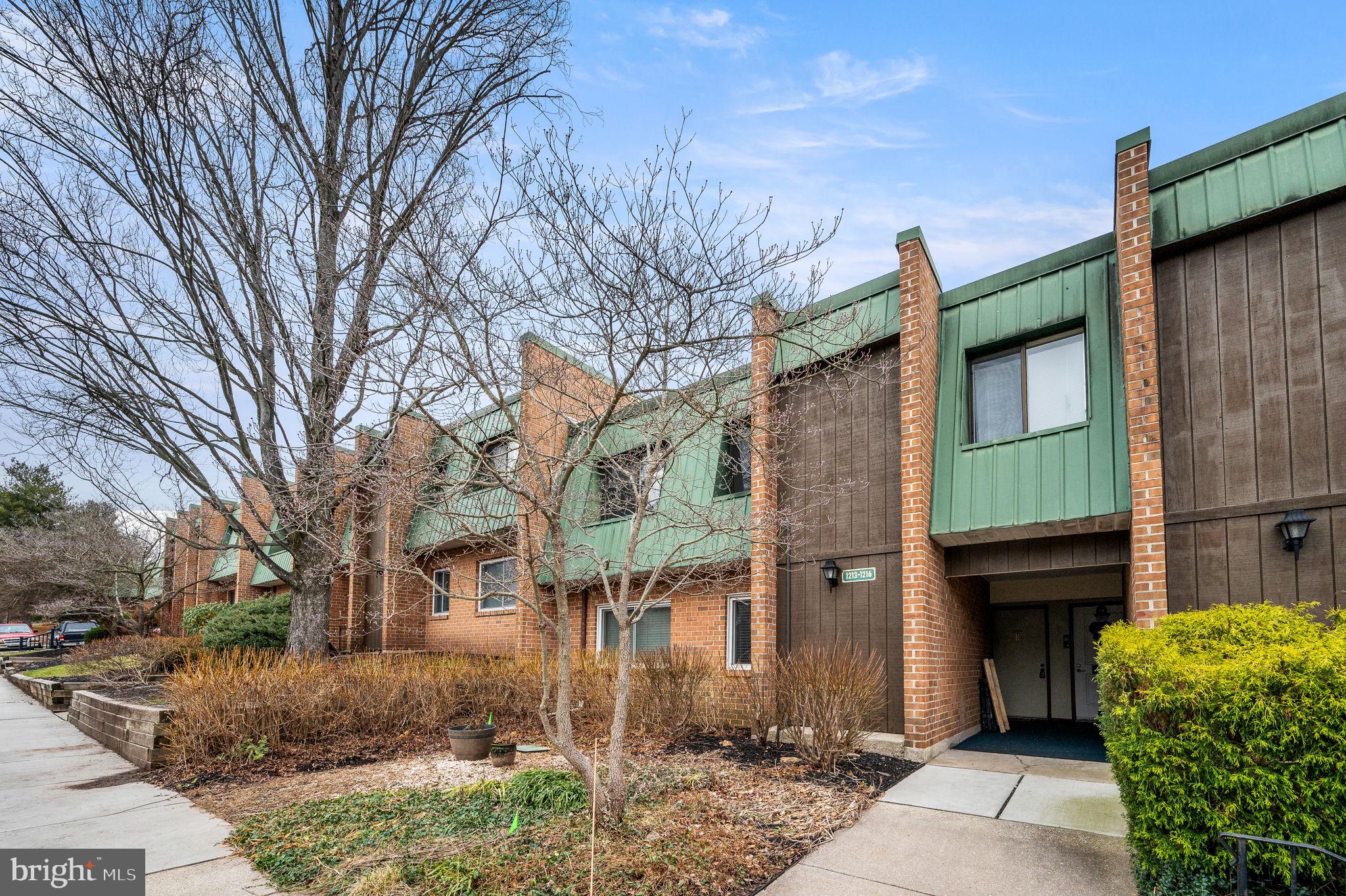 Spacious 2nd floor condo at the highly sought after Meadows development in Mont Clare!  Condo being sold AS IS - needs carpet and paint!  Great opportunity! 

New flooring just installed in kitchen and 2 baths.   New vanity and toilet in one bath! Brand new HVAC system (9/2023); Brand new deck replaced by the HOA.

Within minutes to Phoenixville nightlife, restaurants, shopping, walking/running trails, and parks! Schedule your showing today!