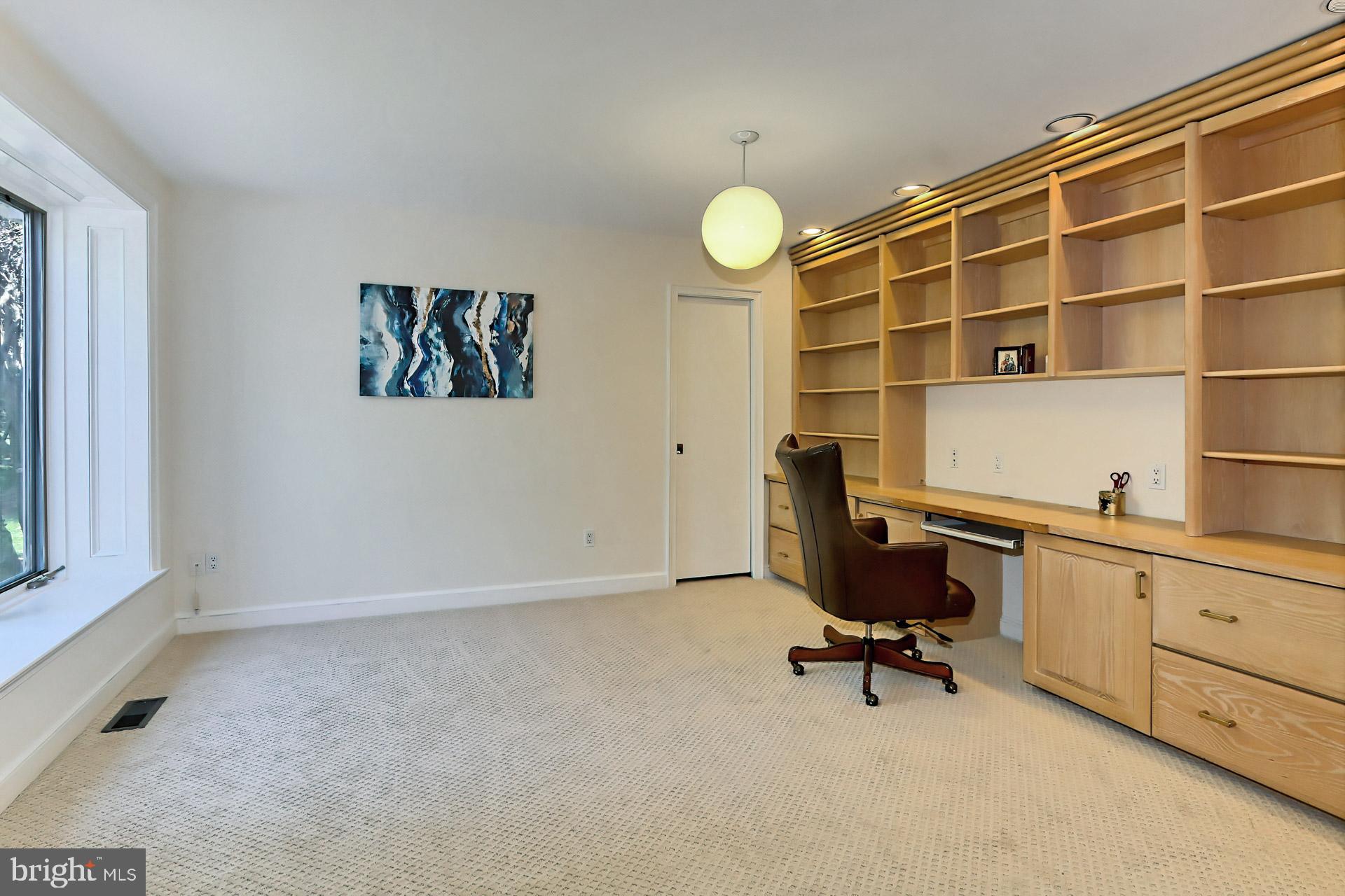 GLEN MILL VILLAGE - Residential