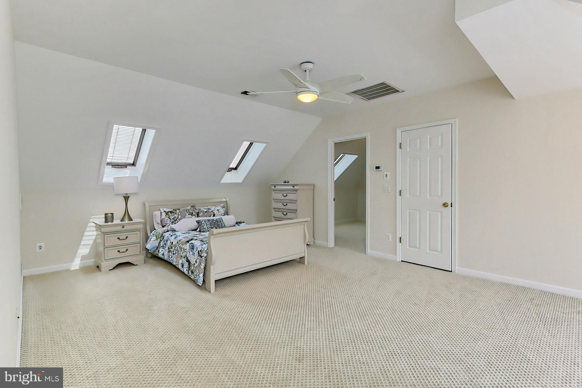 GLEN MILL VILLAGE - Residential