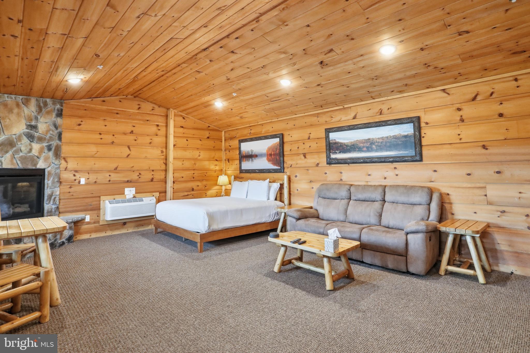 THE LODGES AT SUNSET VILLAGE - Residential