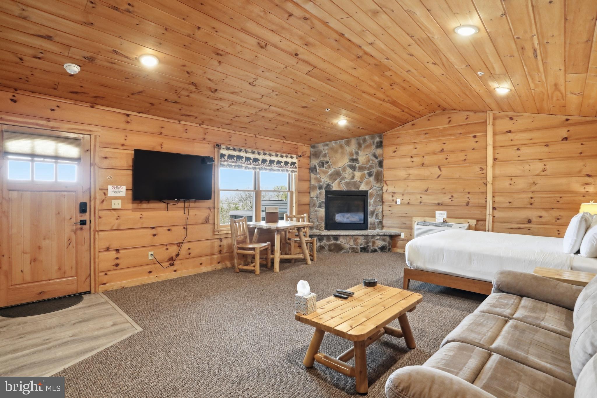 THE LODGES AT SUNSET VILLAGE - Residential