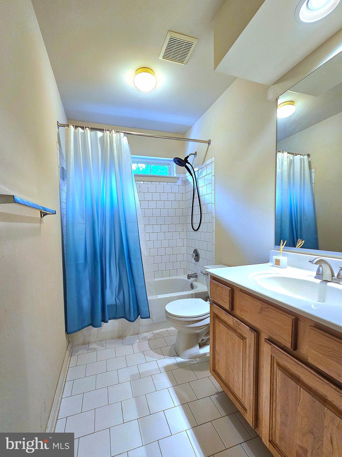 SPRINGHOUSE STATION - Residential