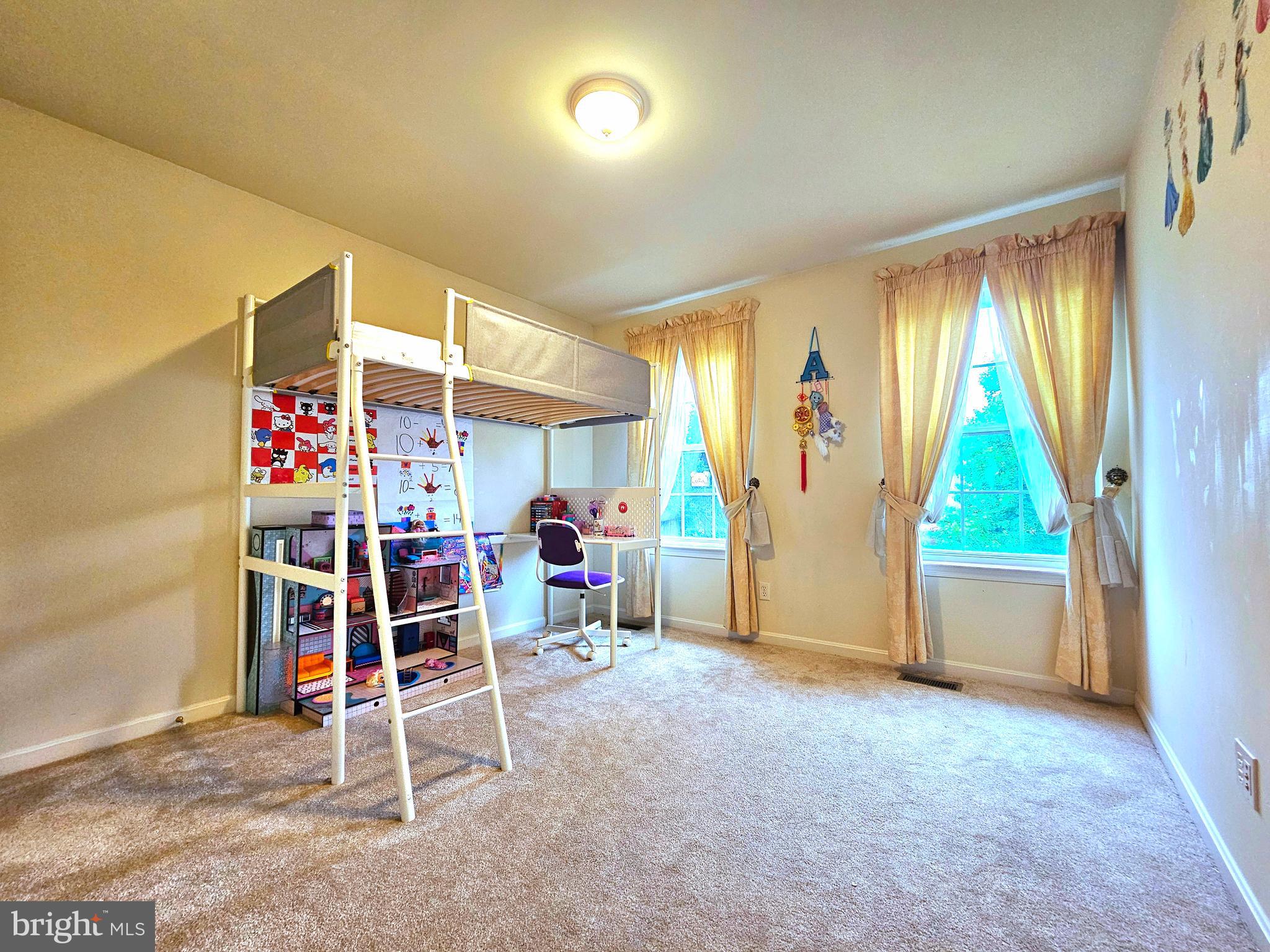 SPRINGHOUSE STATION - Residential