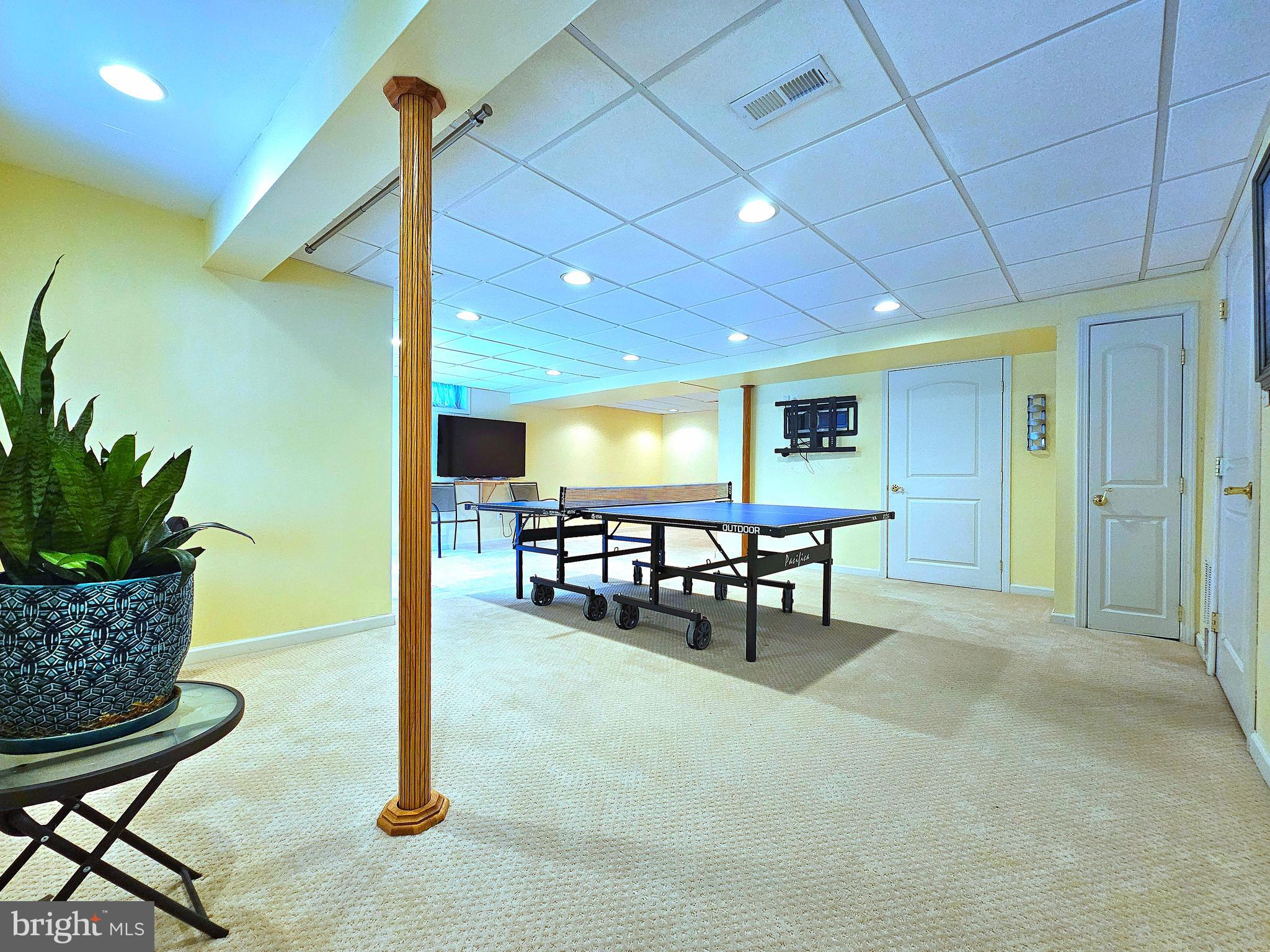 SPRINGHOUSE STATION - Residential