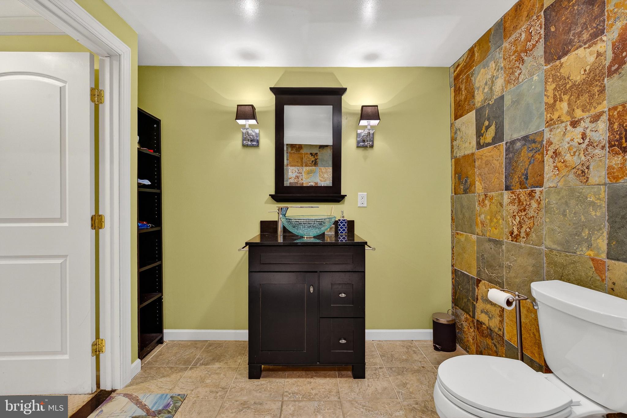 SPRINGHOUSE STATION - Residential