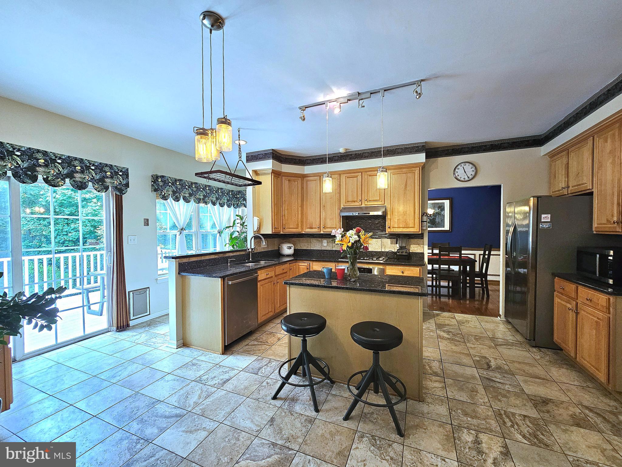 SPRINGHOUSE STATION - Residential