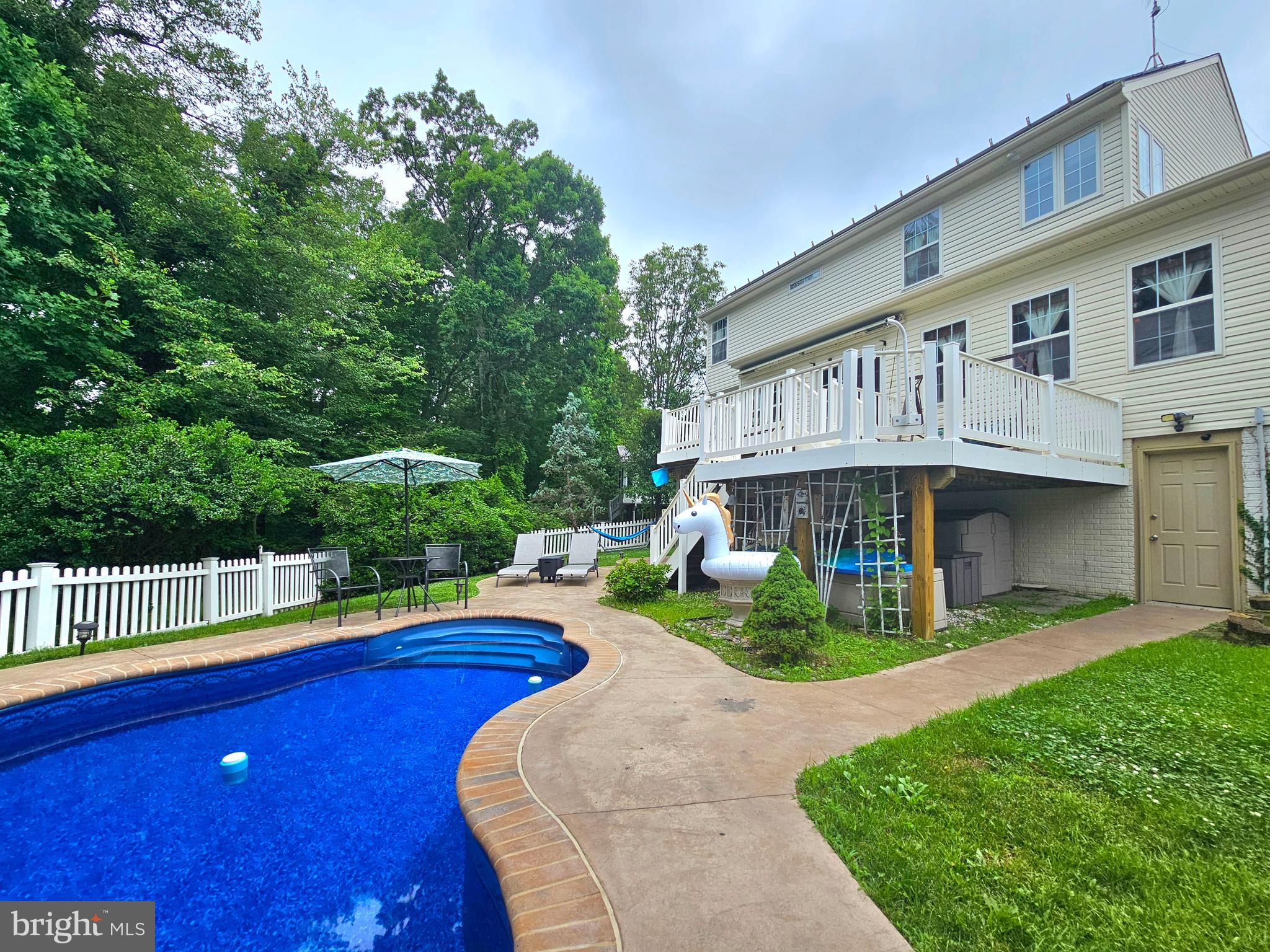 SPRINGHOUSE STATION - Residential