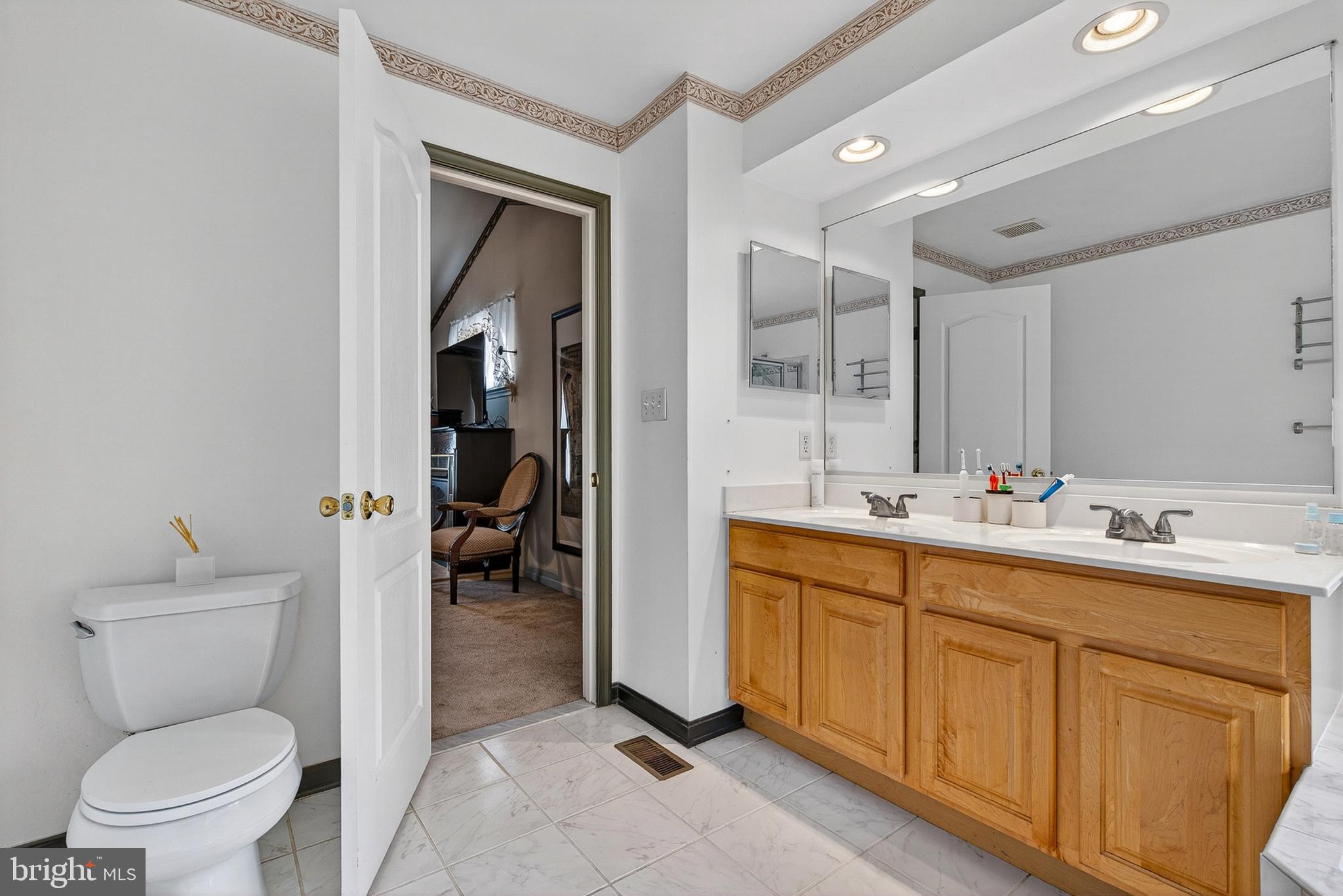 SPRINGHOUSE STATION - Residential