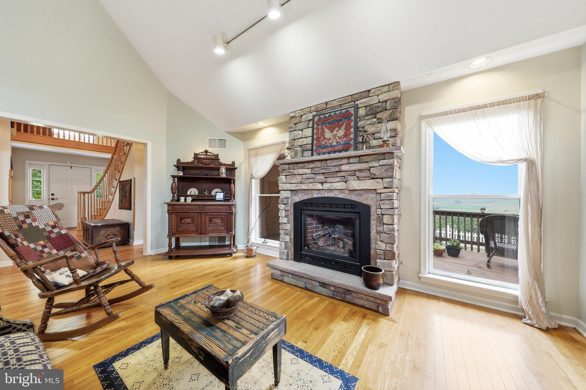DUCHESS ESTATES - Residential
